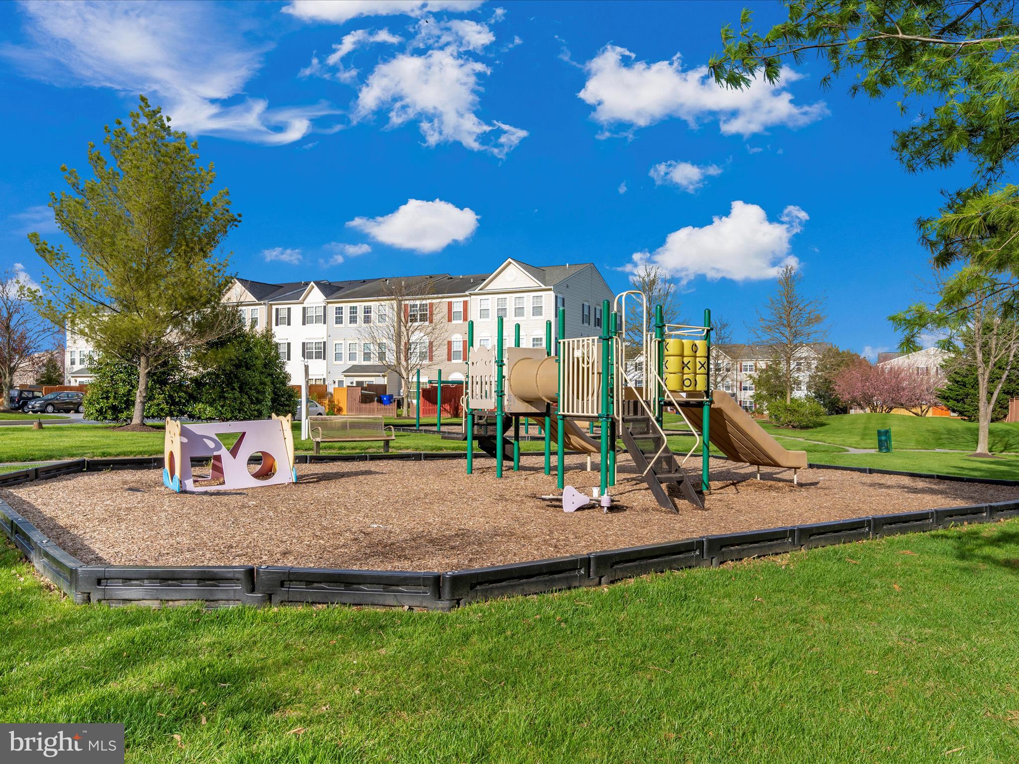 WELLINGTON TRACE - Residential