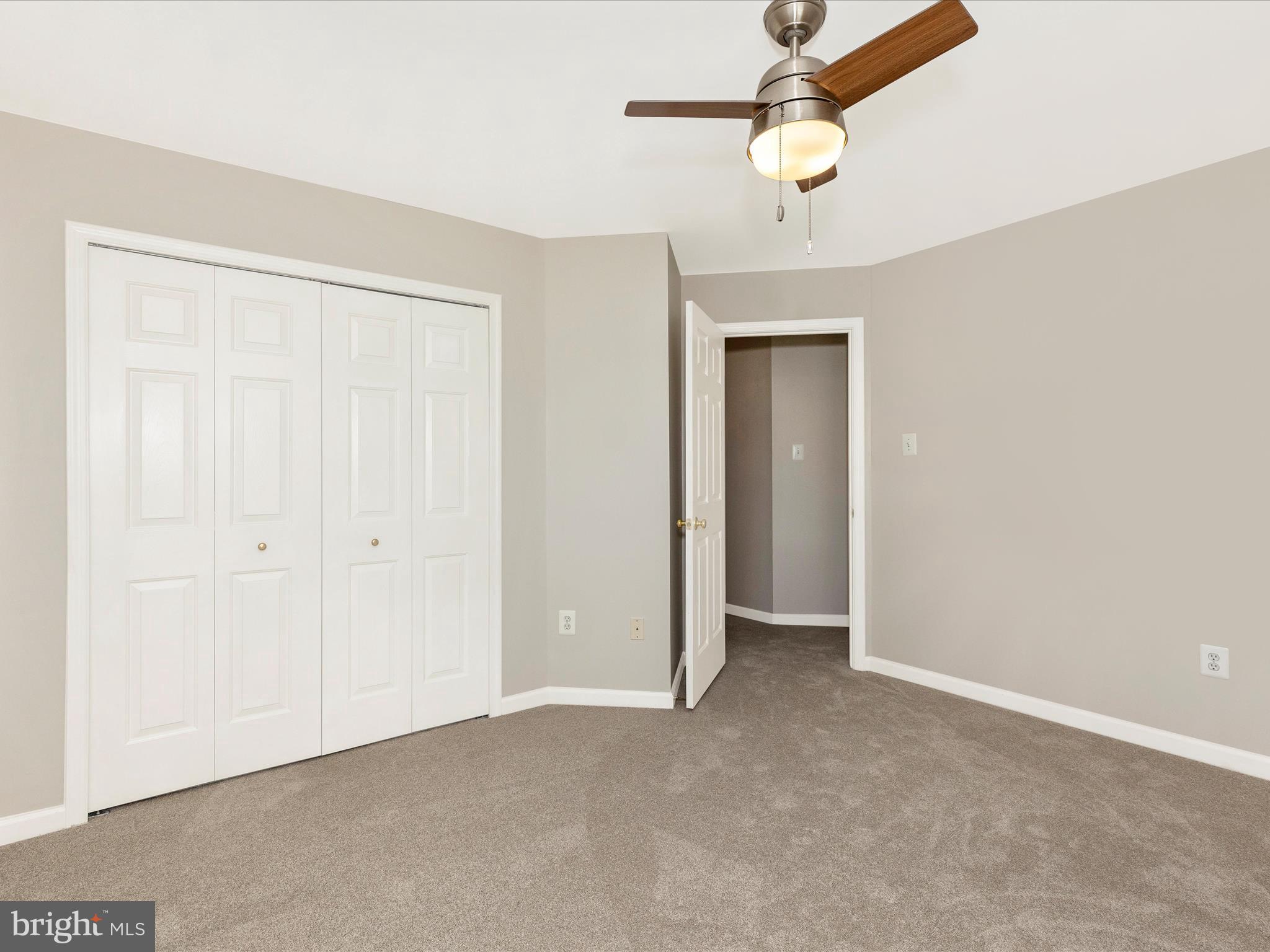 WELLINGTON TRACE - Residential