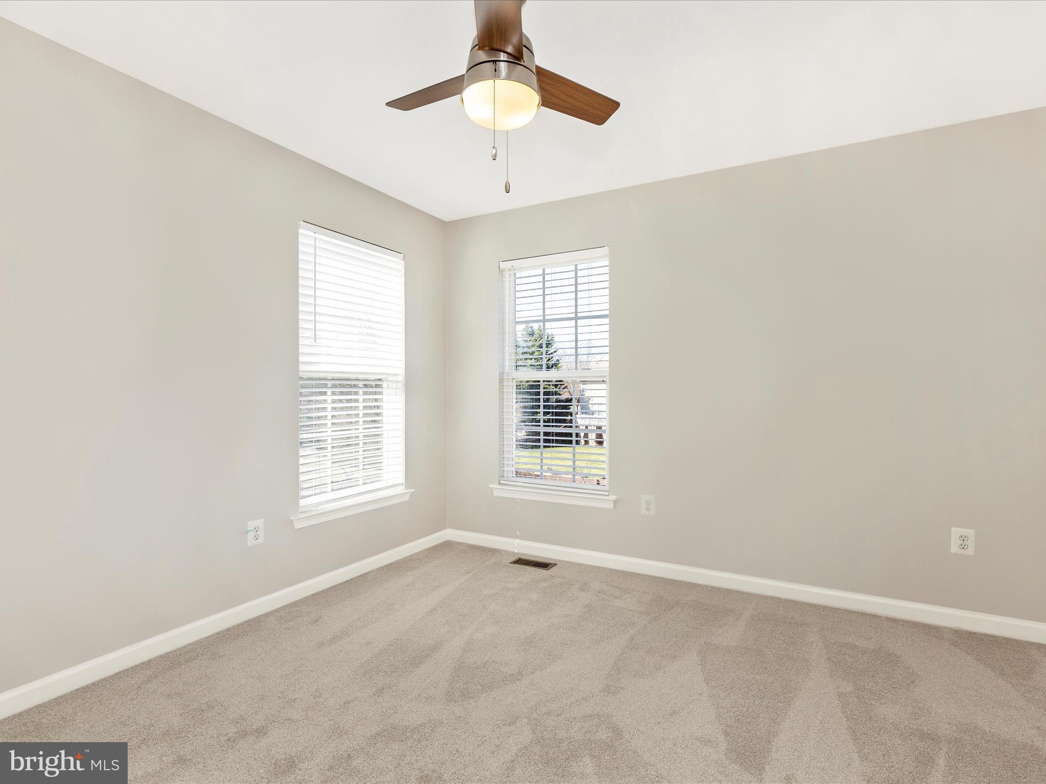 WELLINGTON TRACE - Residential