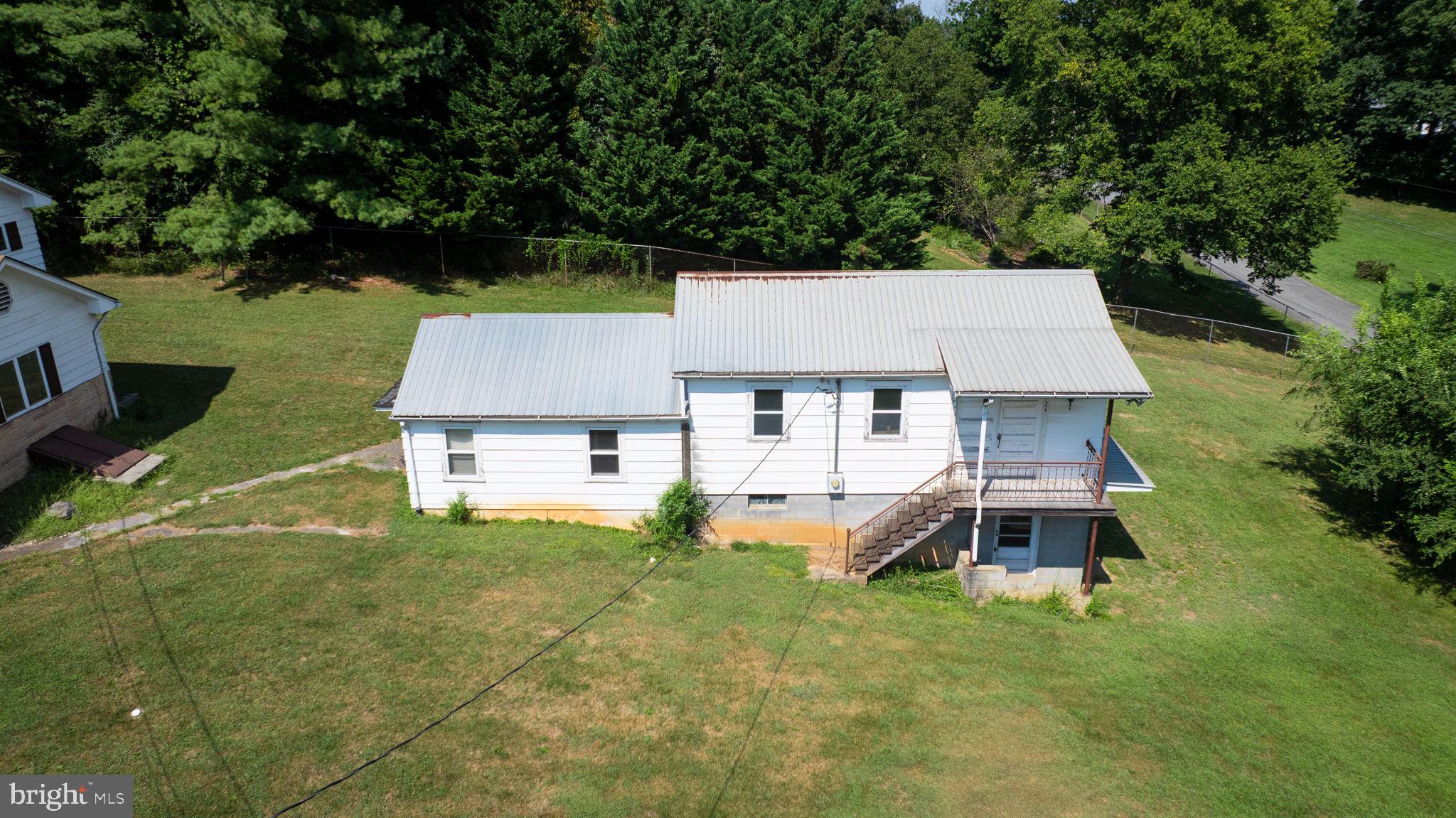 24-38-42 KARNS COURT