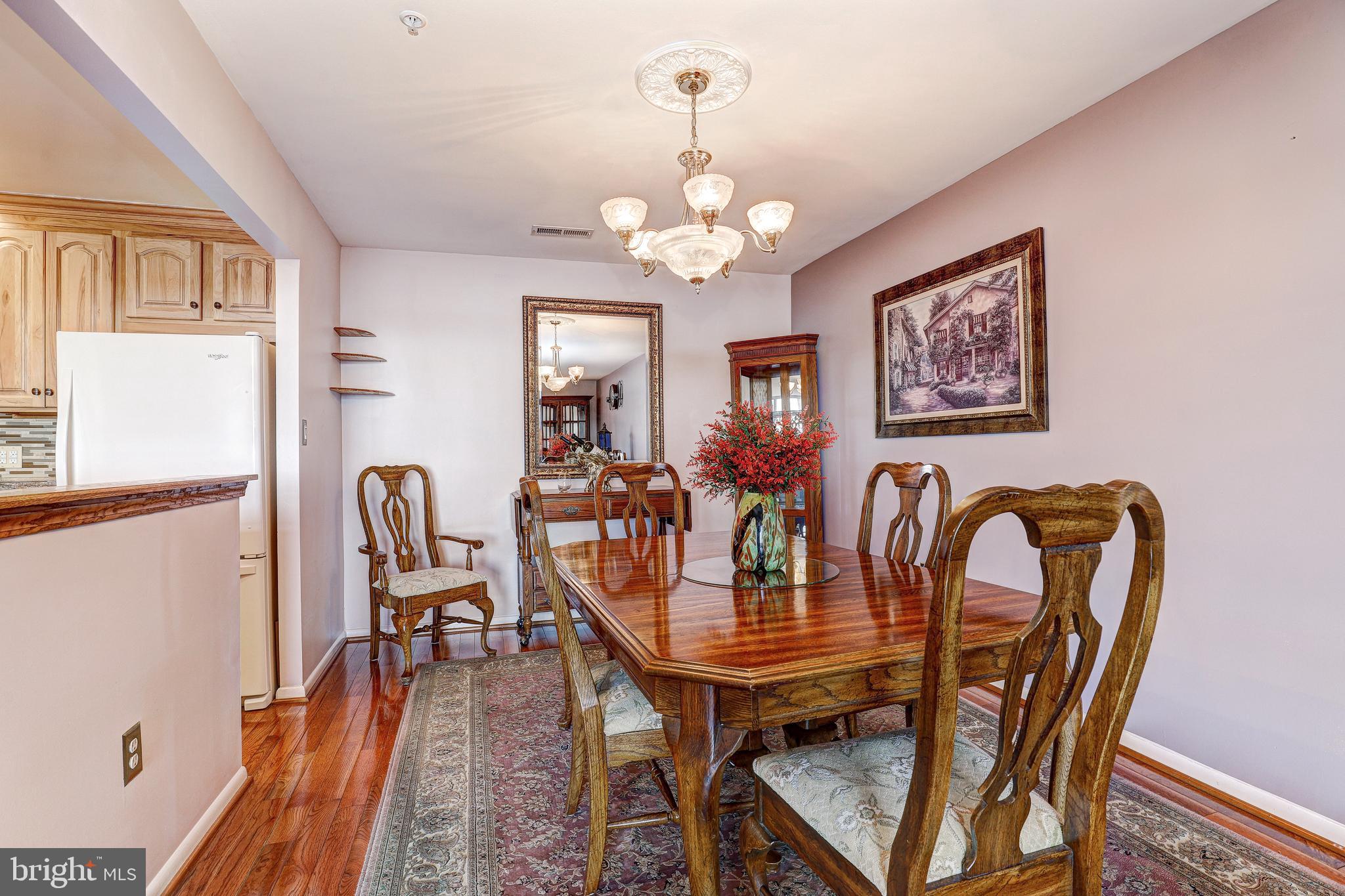 DULANEY TOWERS - Residential