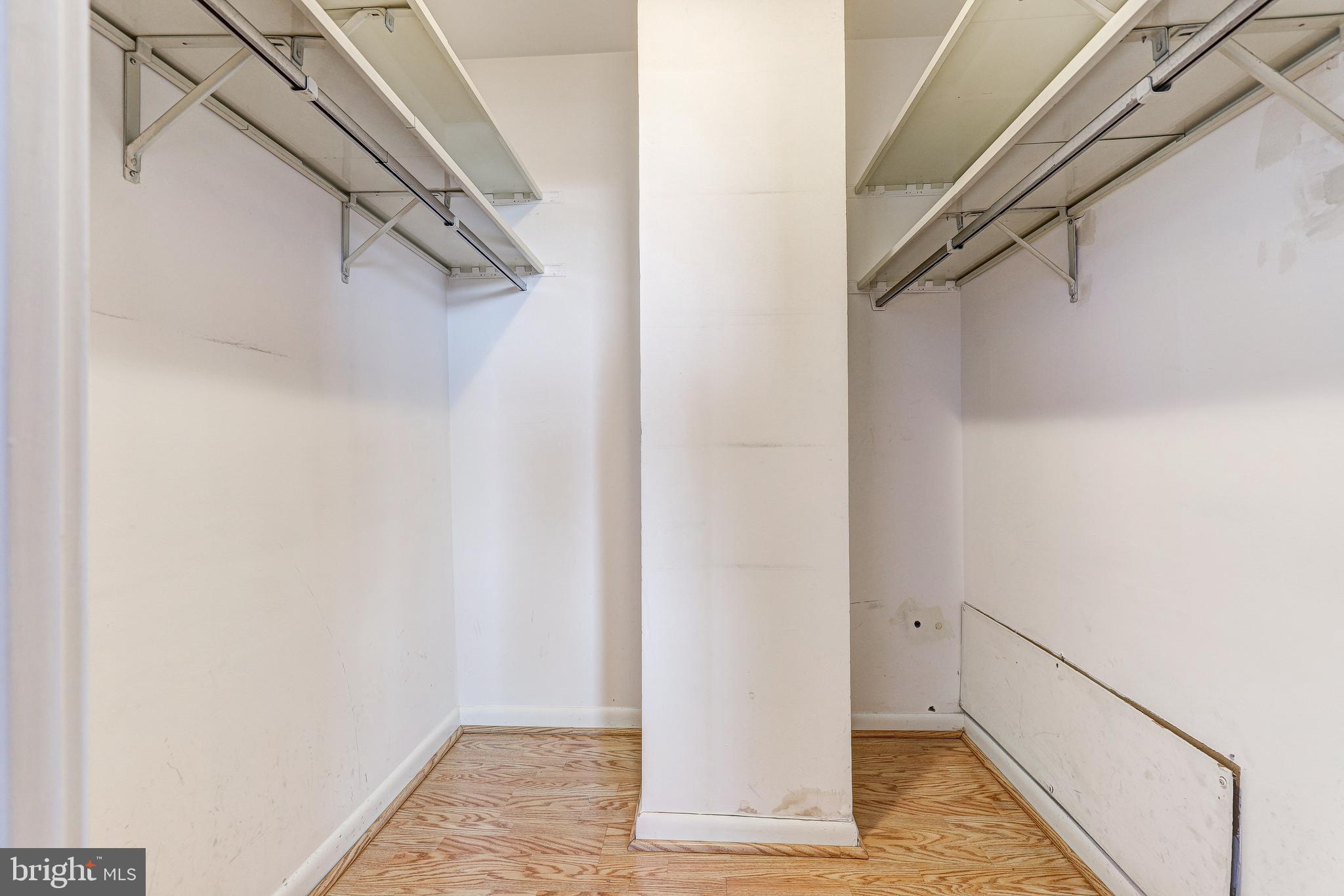 DULANEY TOWERS - Residential