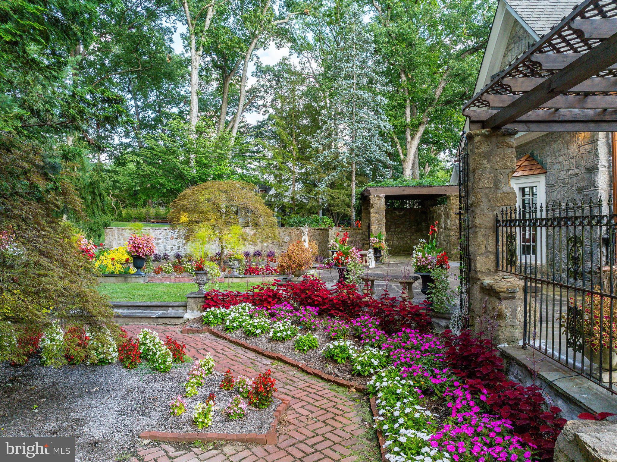 GWYNEDD VALLEY - Residential