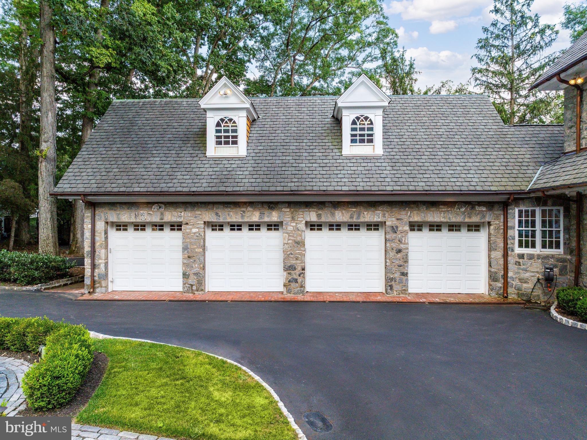 GWYNEDD VALLEY - Residential