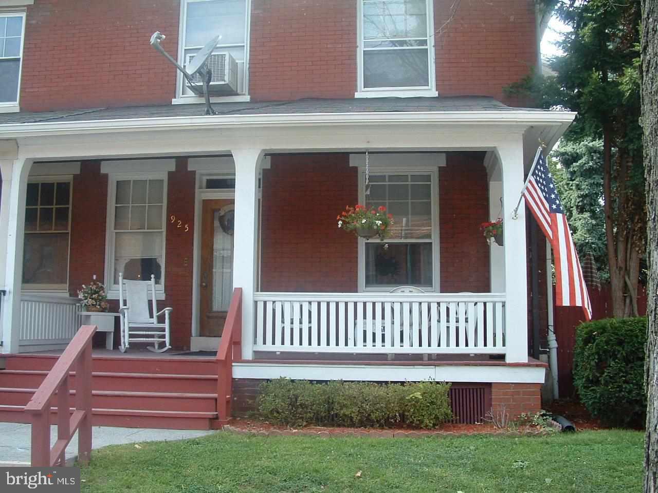 THE AVENUES - Residential Income