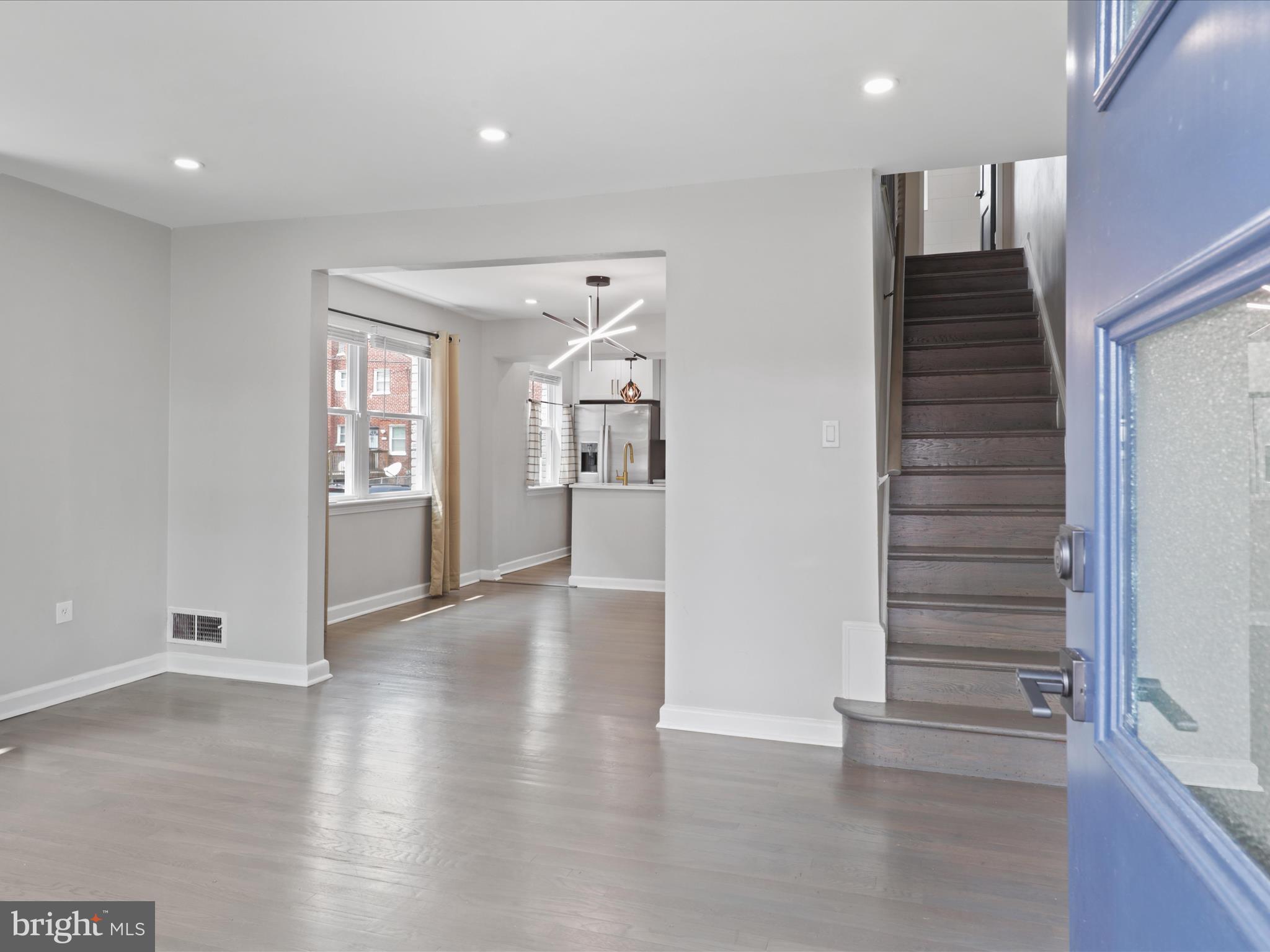 610 GALVESTON PLACE SE