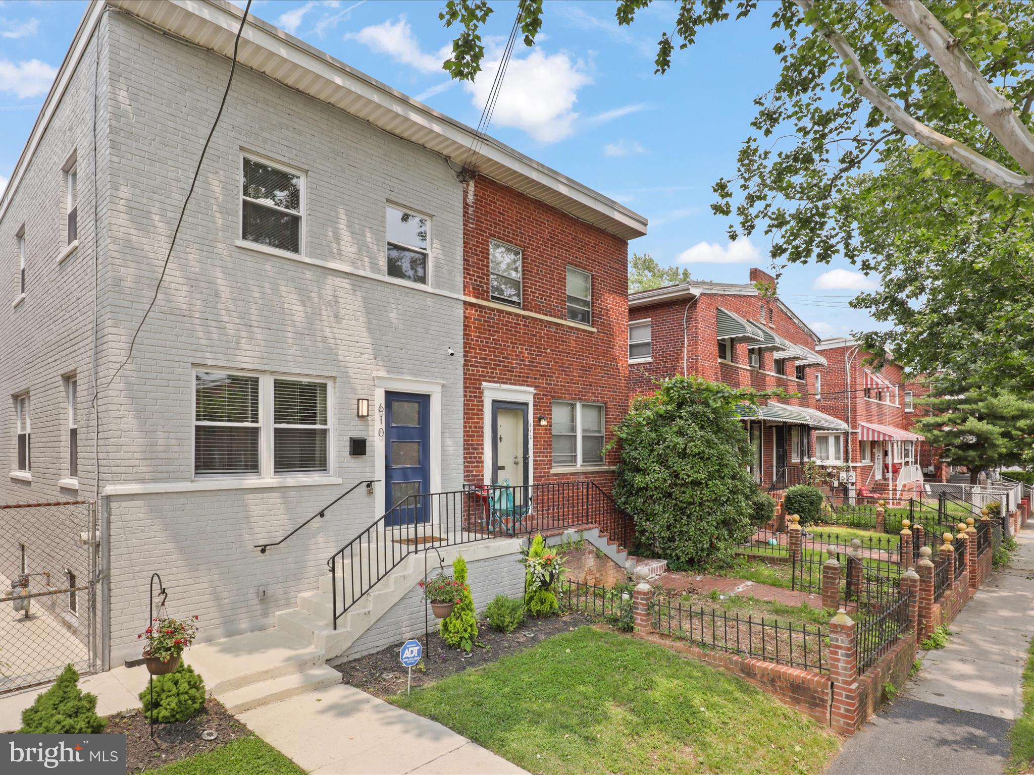 610 GALVESTON PLACE SE