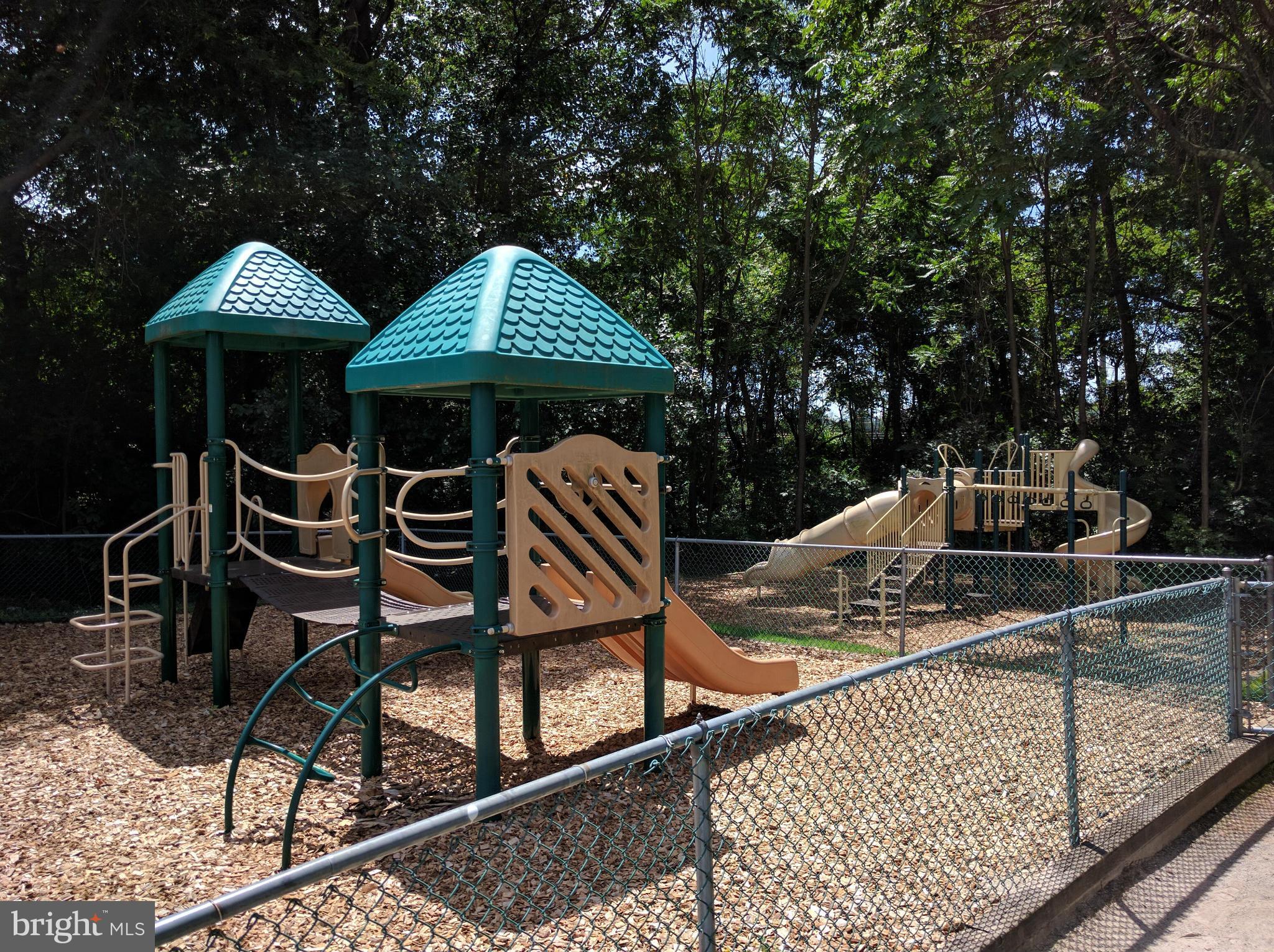 LAFAYETTE PARK - Residential