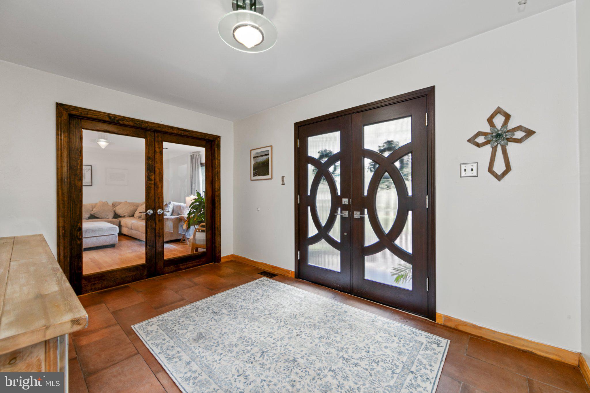 6 GRISTMILL COURT