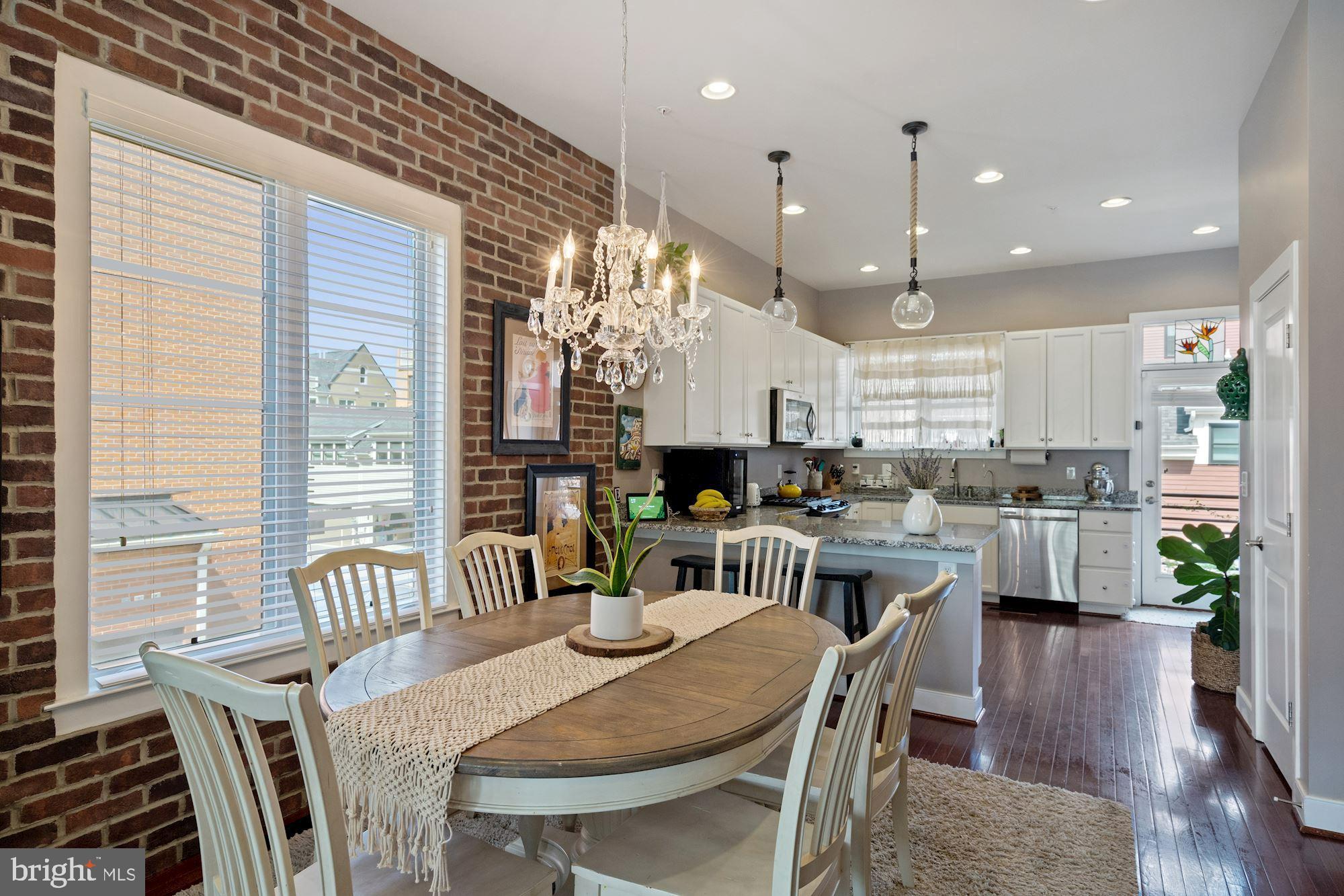 POTOMAC YARD - Residential