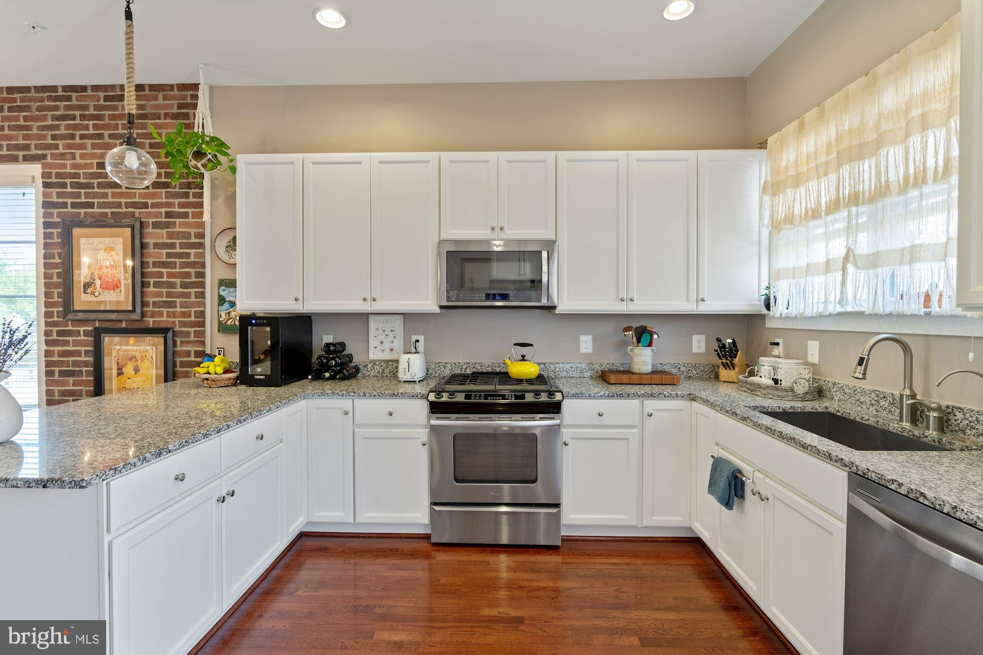 POTOMAC YARD - Residential