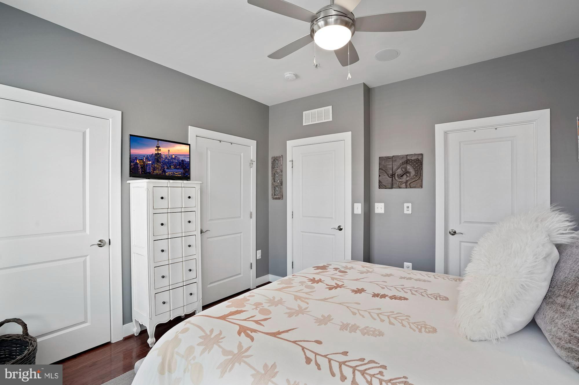 POTOMAC YARD - Residential