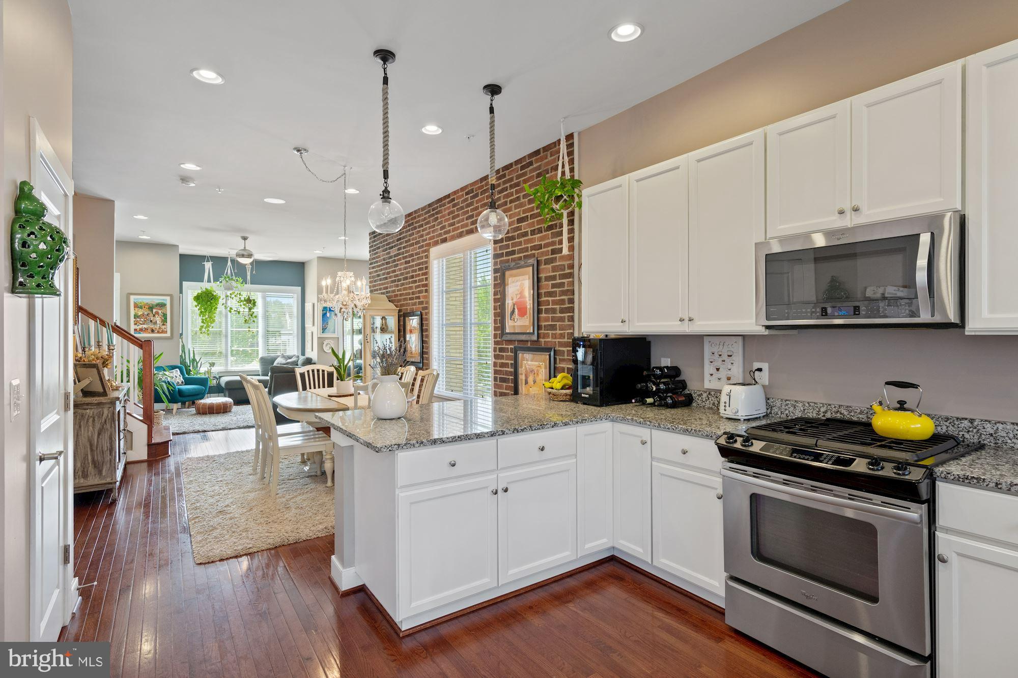 POTOMAC YARD - Residential