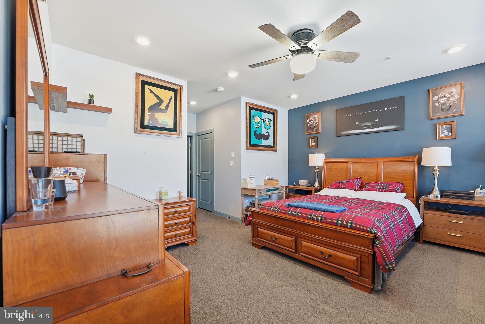 WOODLAND PARK - Residential