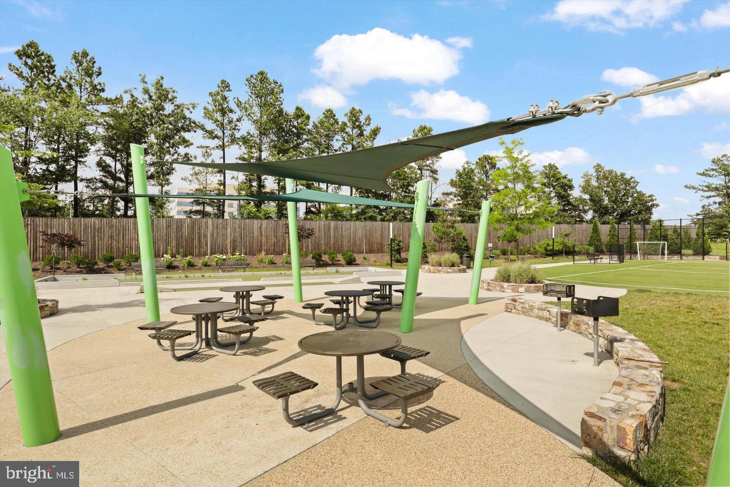 WOODLAND PARK - Residential