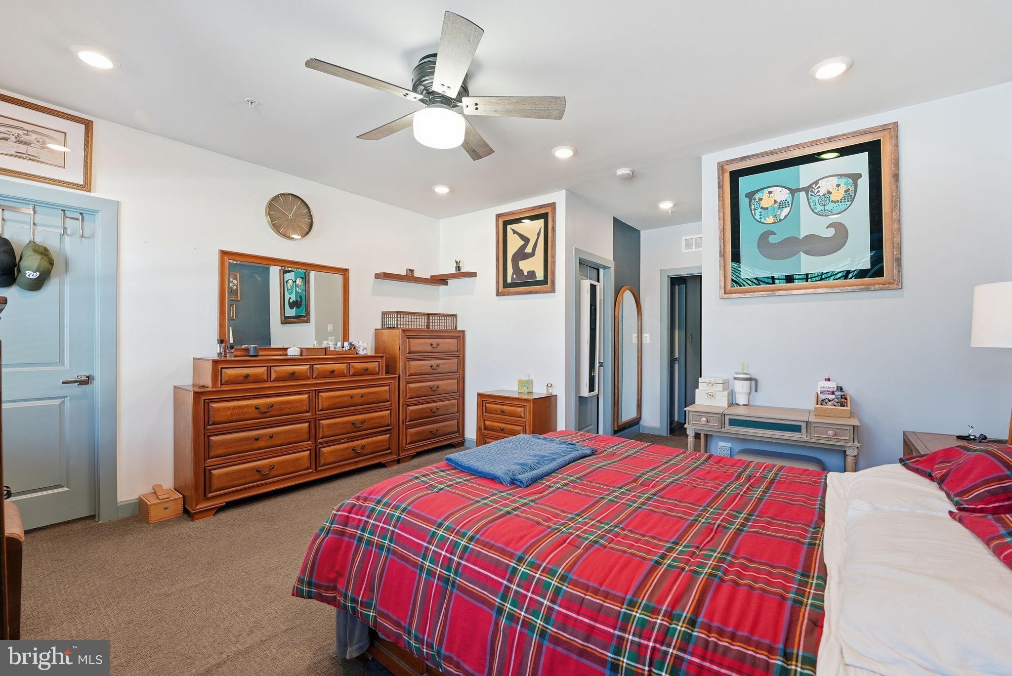 WOODLAND PARK - Residential