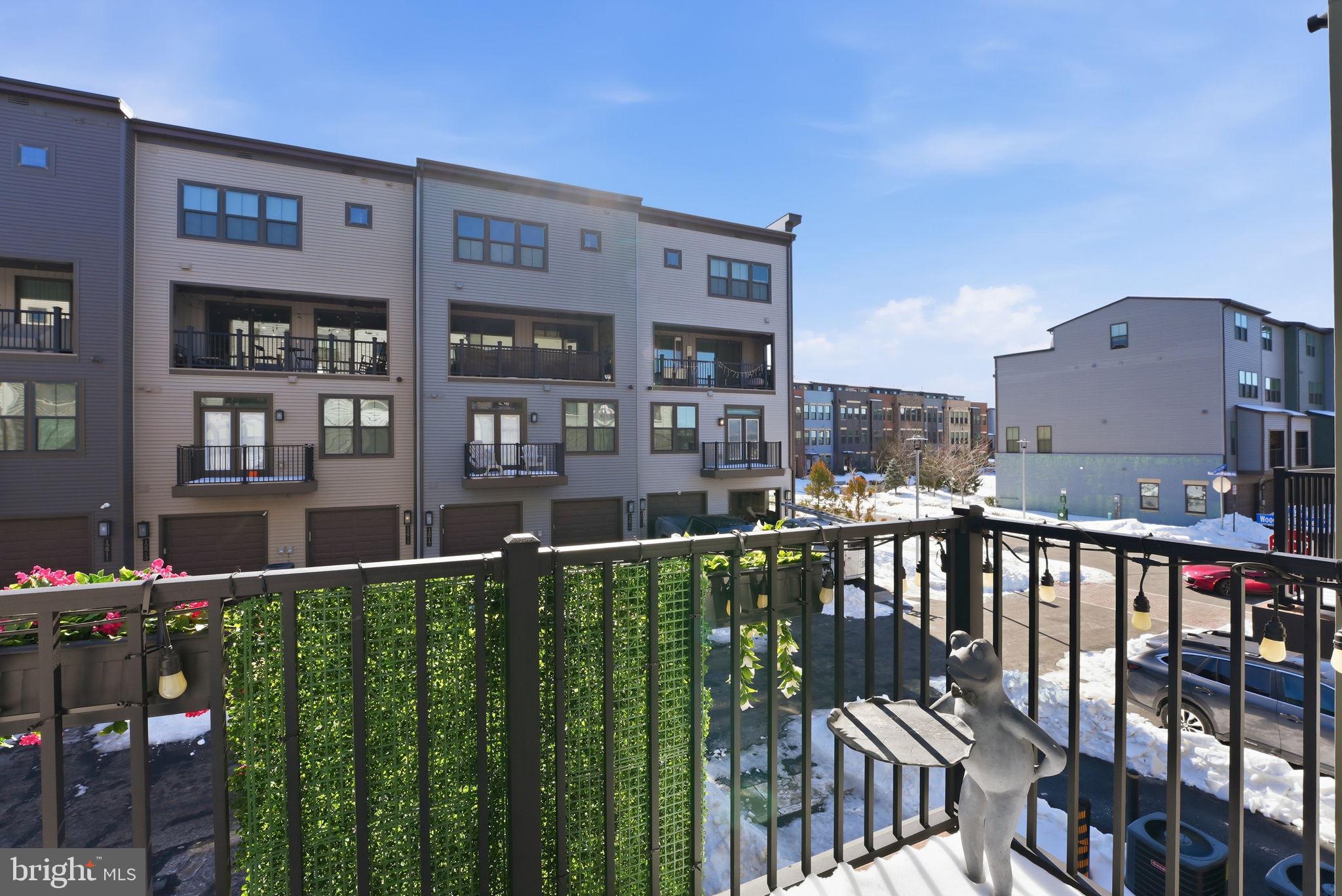 WOODLAND PARK - Residential