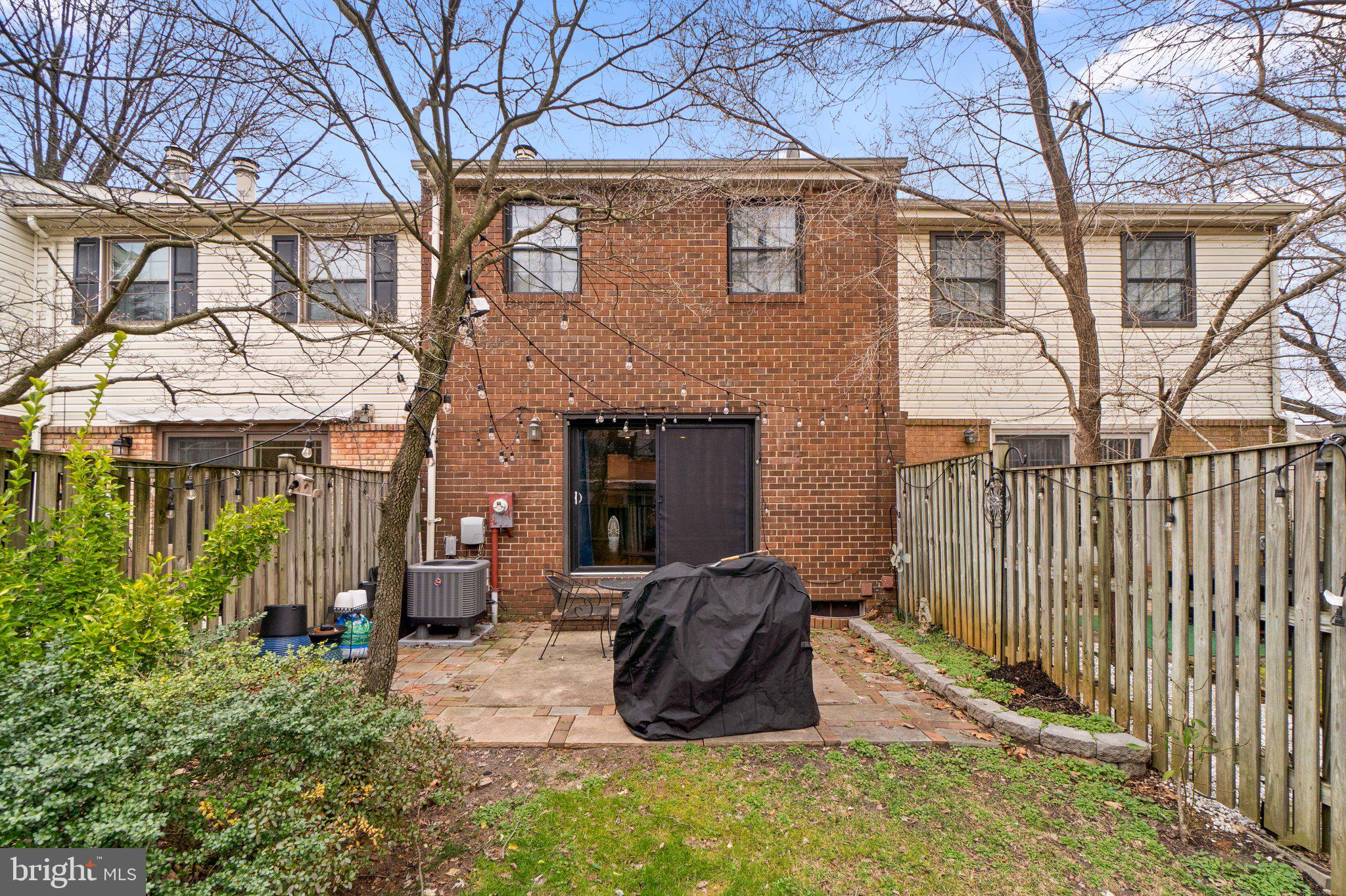 DULANEY TOWERS - Residential