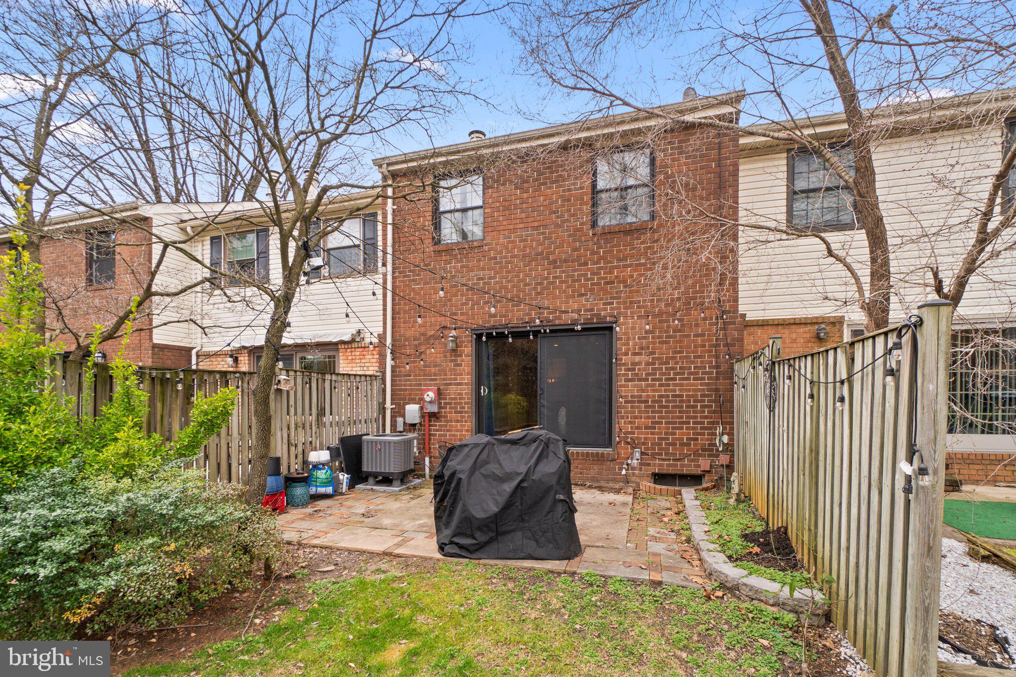 DULANEY TOWERS - Residential