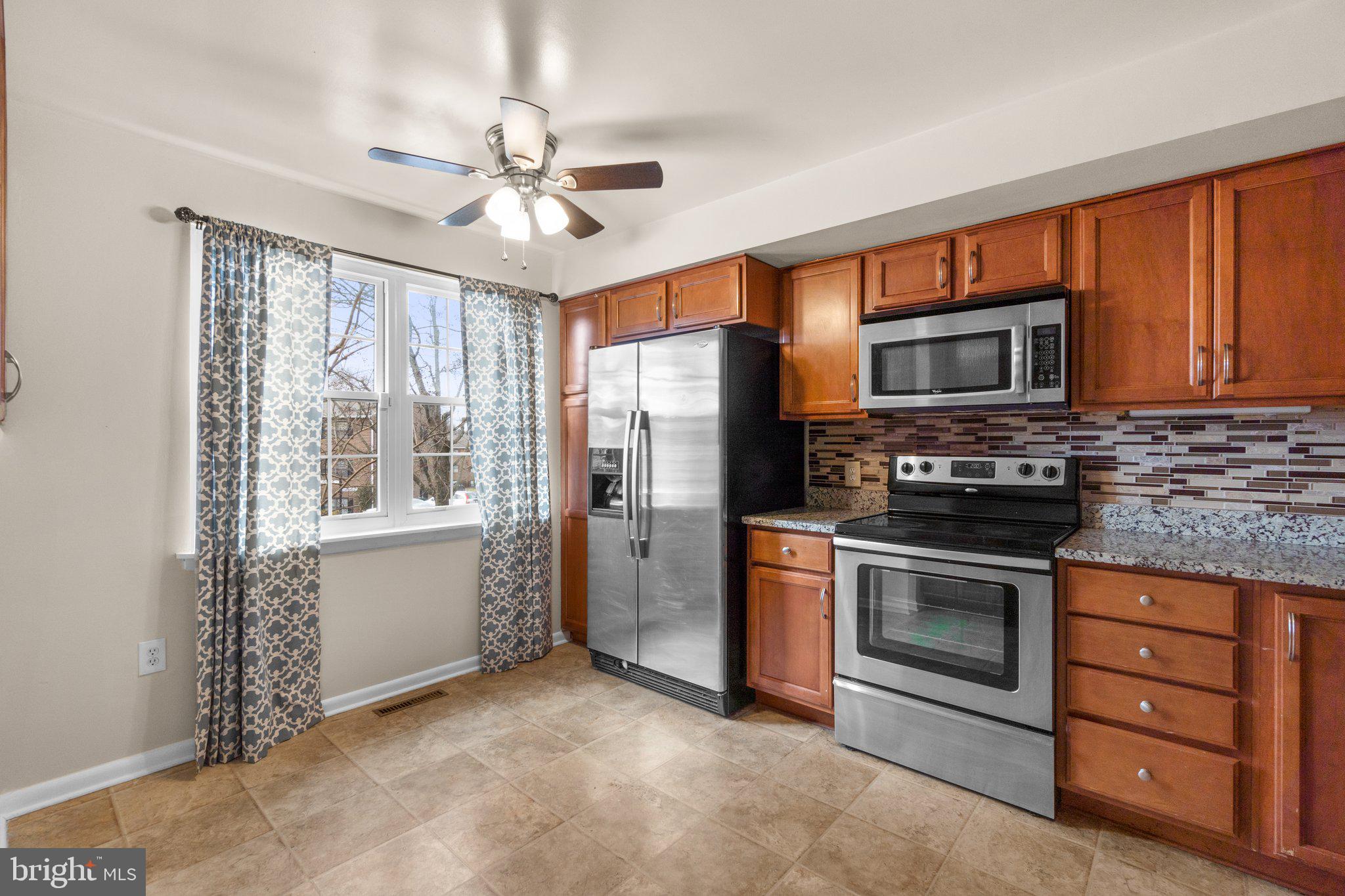 DULANEY TOWERS - Residential