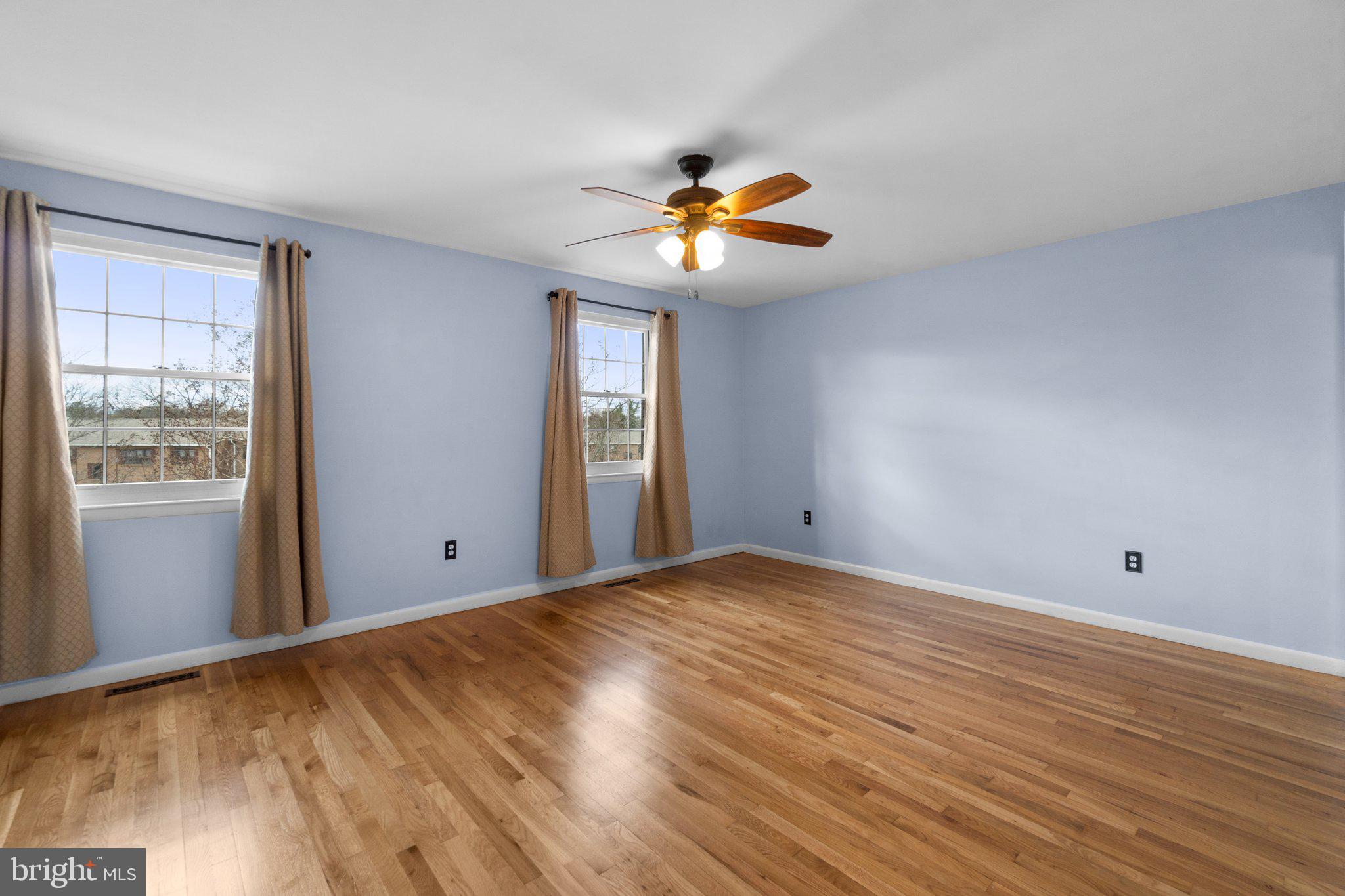 DULANEY TOWERS - Residential