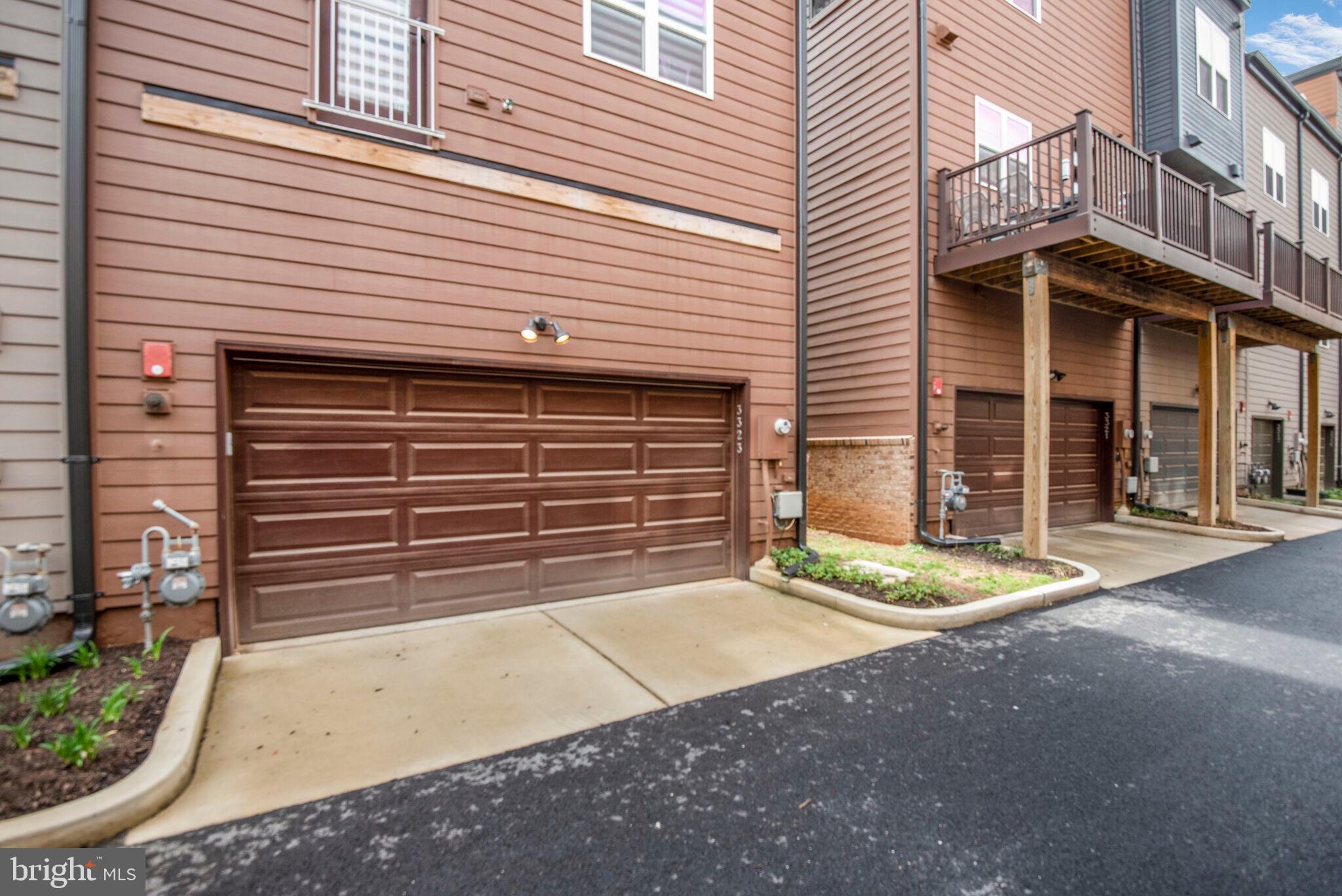 3323 WOODLAND PHLOX STREET