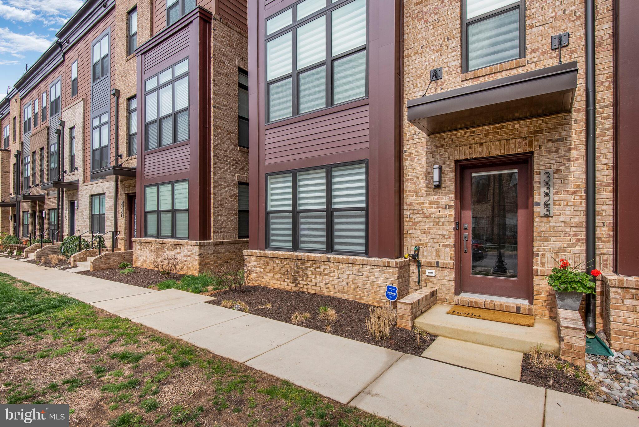 3323 WOODLAND PHLOX STREET