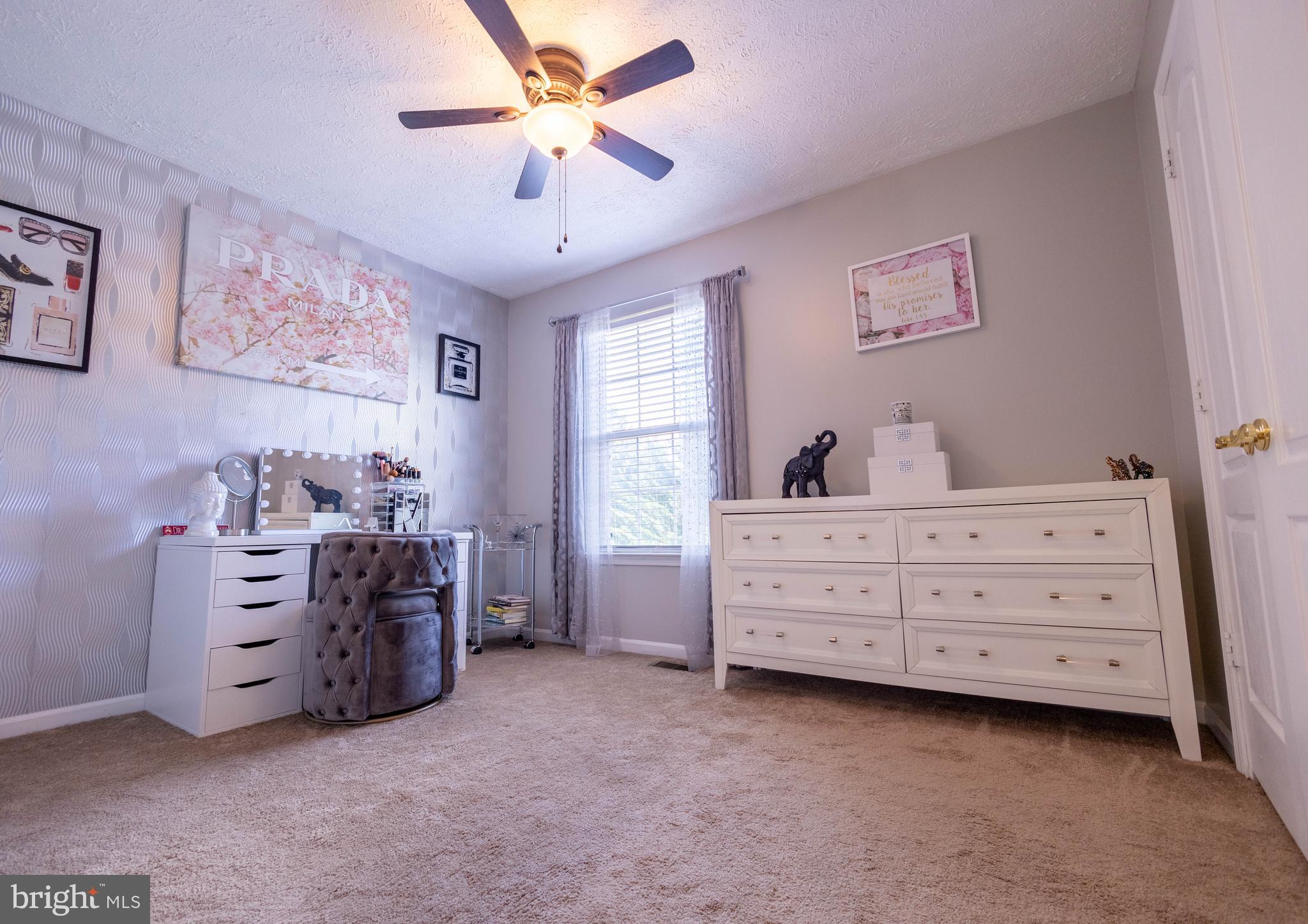 HOLLAWAY ESTATES - Residential