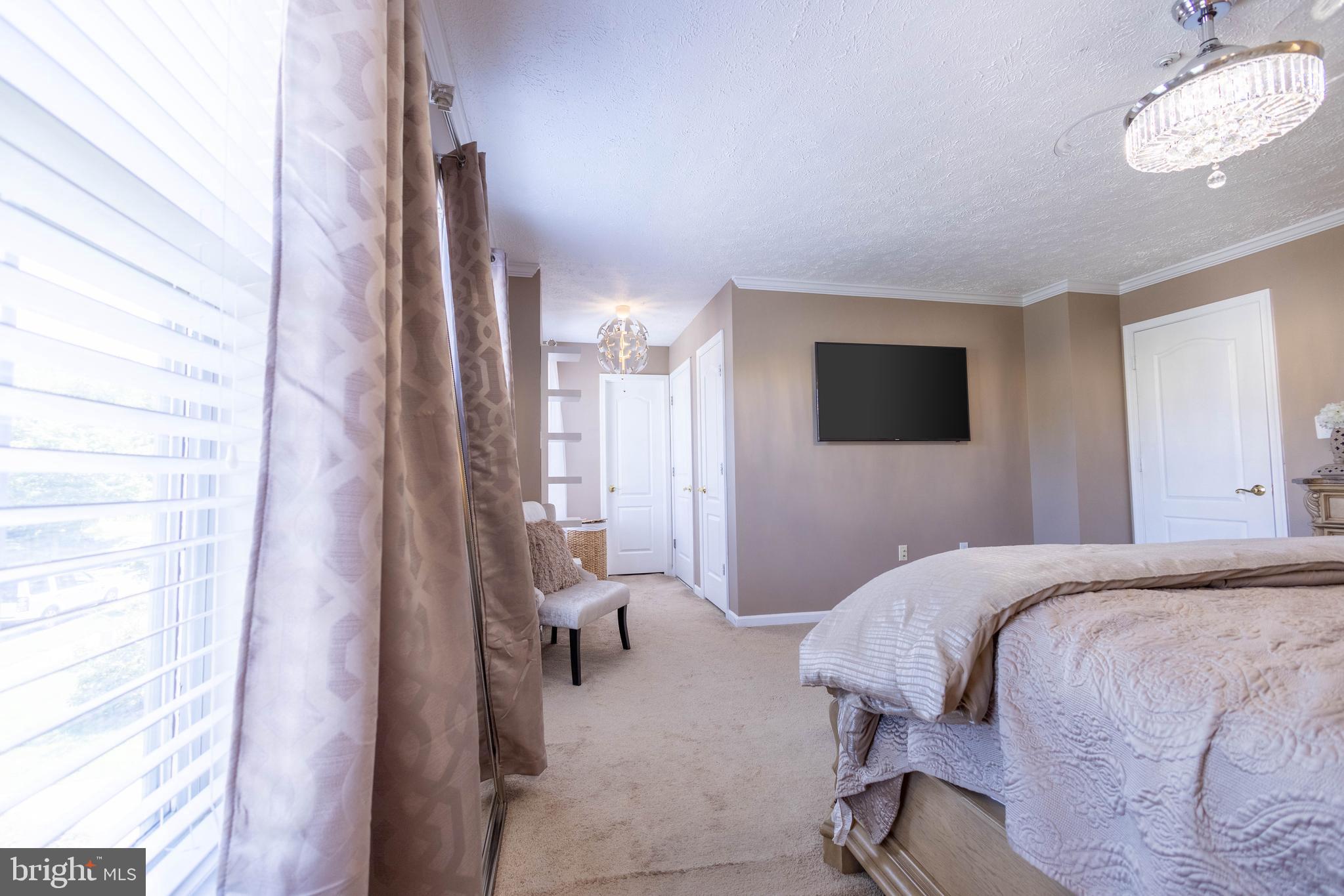 HOLLAWAY ESTATES - Residential