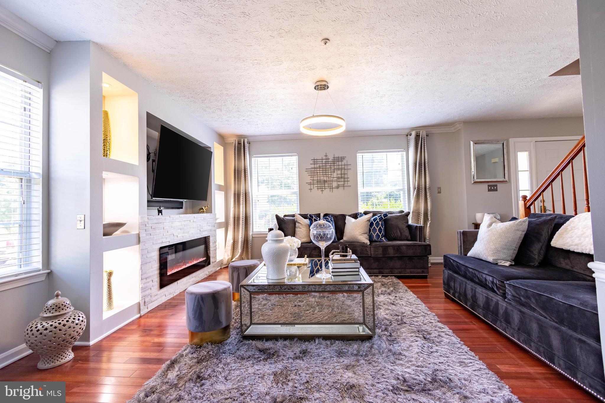 HOLLAWAY ESTATES - Residential