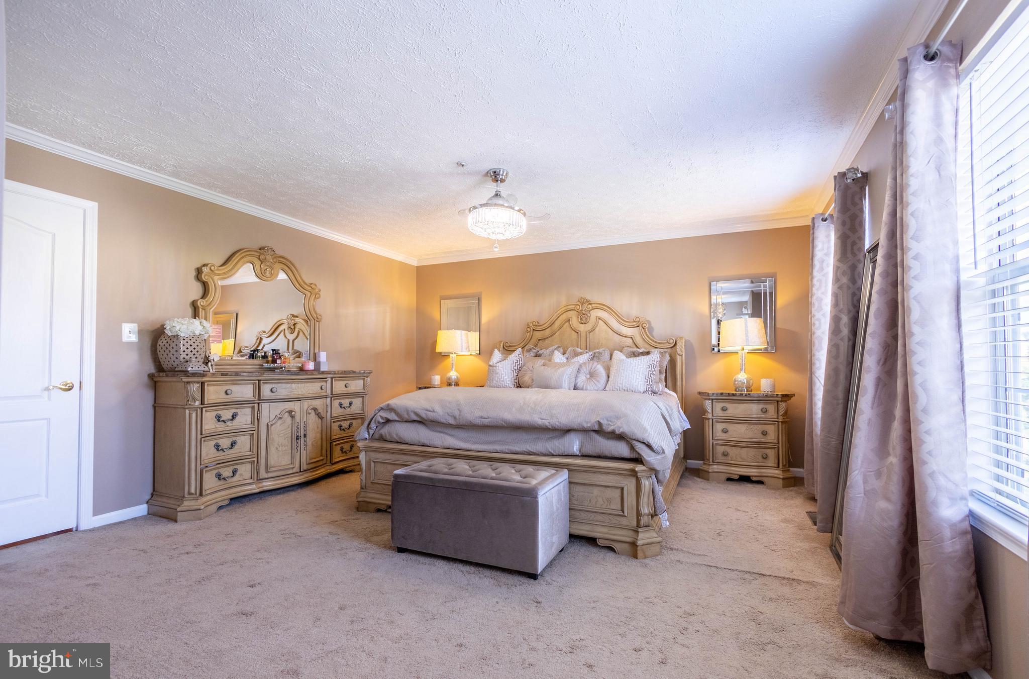 HOLLAWAY ESTATES - Residential