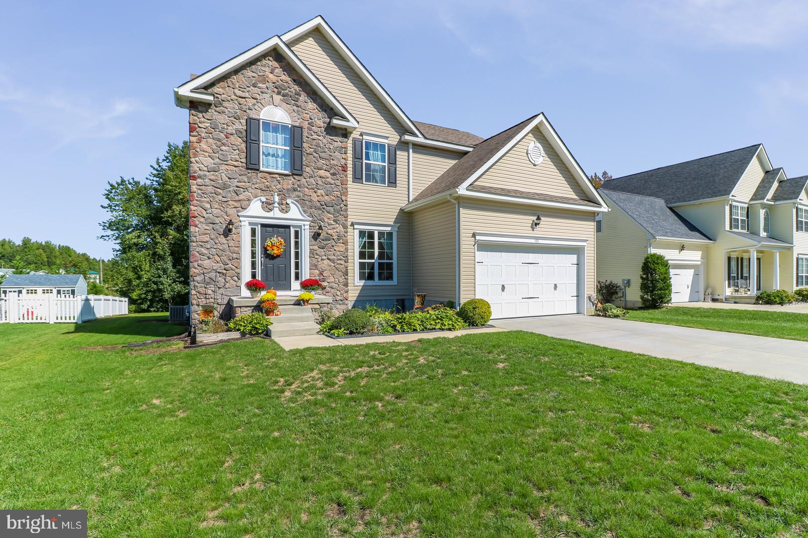 105 HOBBYHORSE COURT