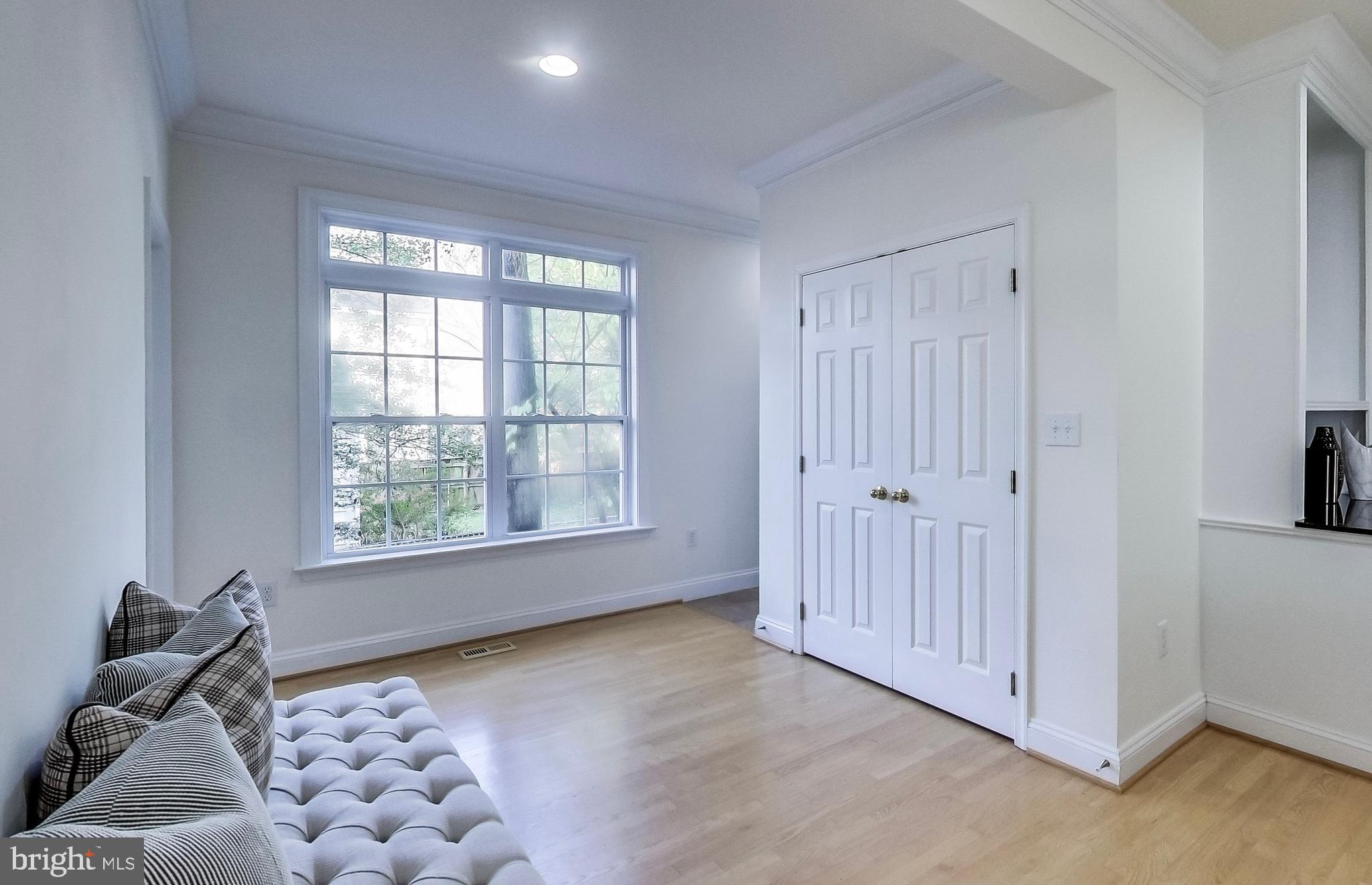 HUNTINGTON TERRACE - Residential