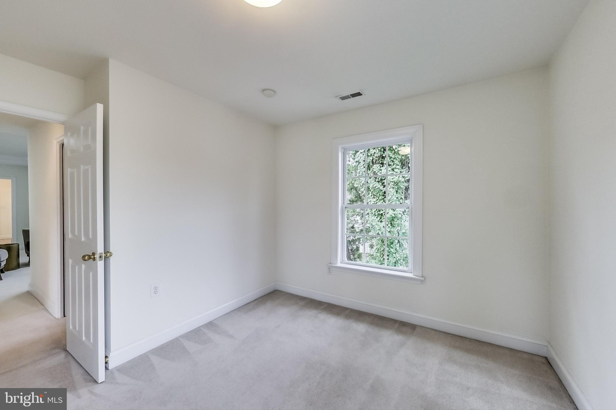 HUNTINGTON TERRACE - Residential