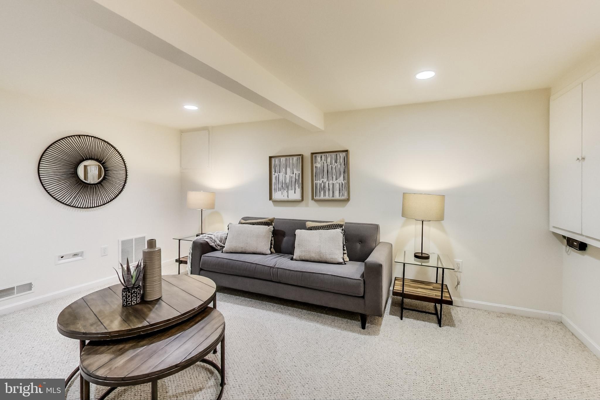 HUNTINGTON TERRACE - Residential