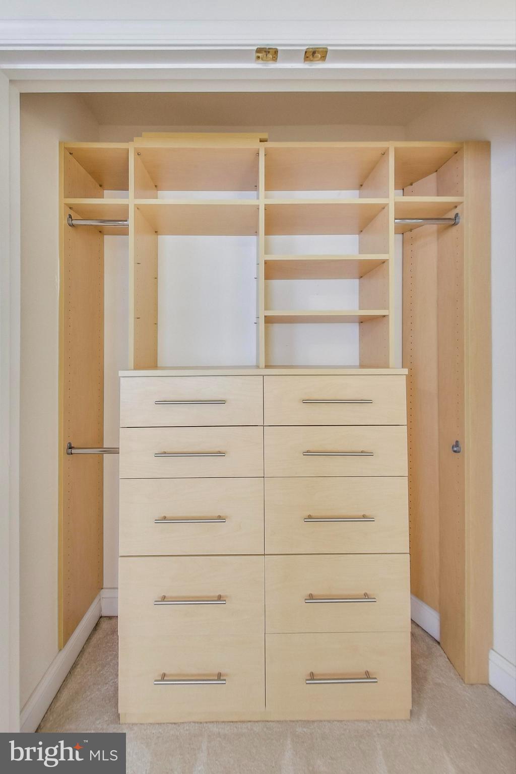 HUNTINGTON TERRACE - Residential