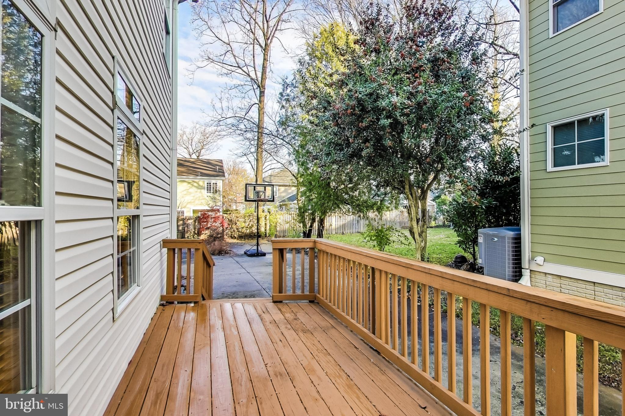 HUNTINGTON TERRACE - Residential