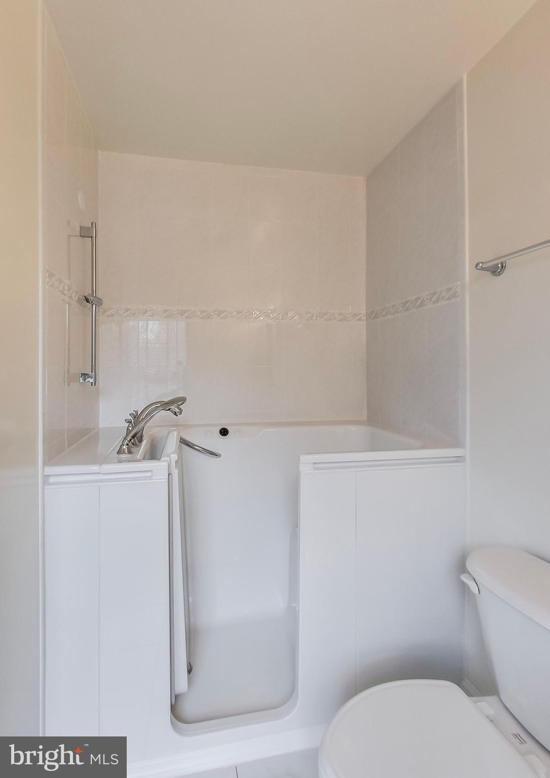 HUNTINGTON TERRACE - Residential