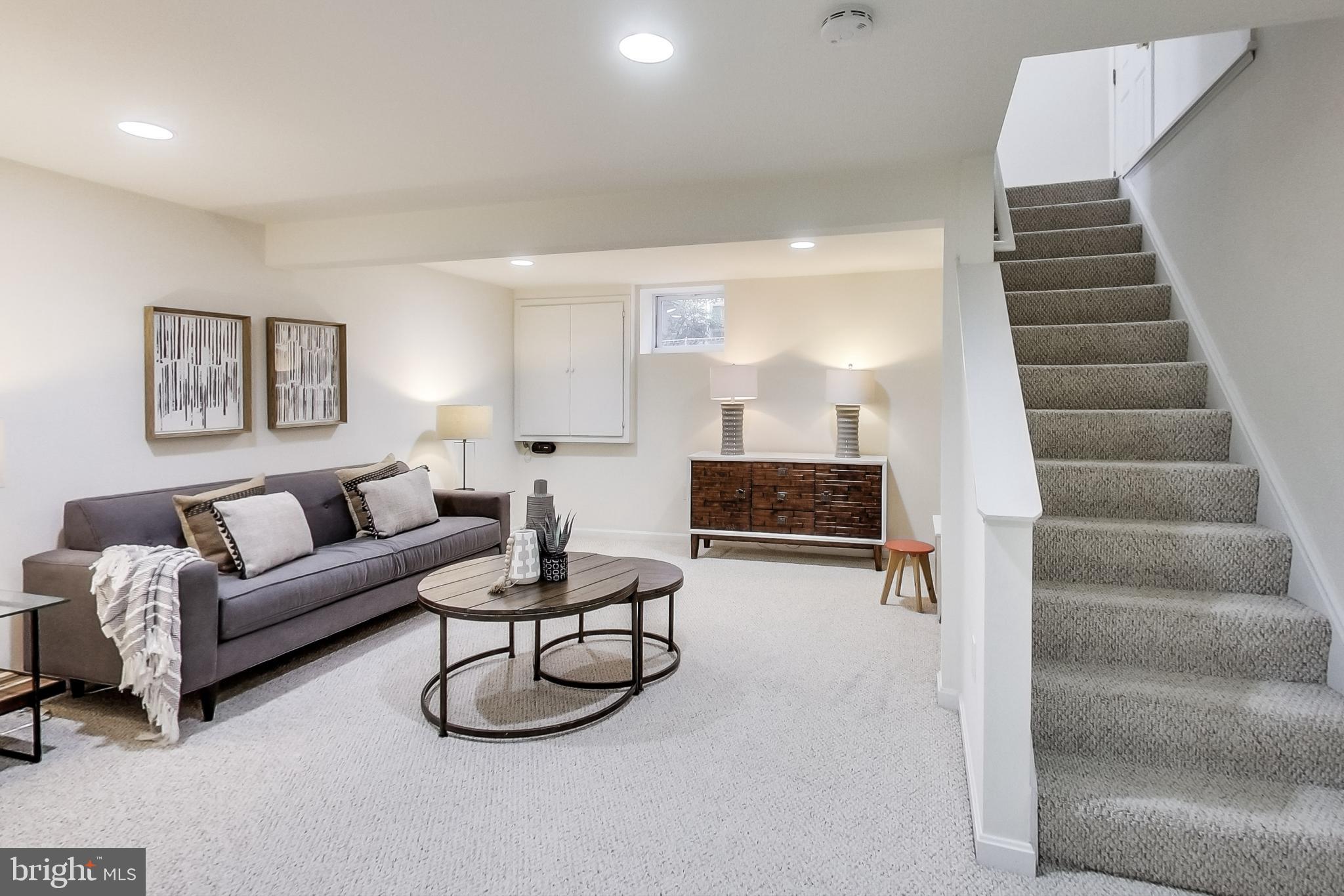 HUNTINGTON TERRACE - Residential