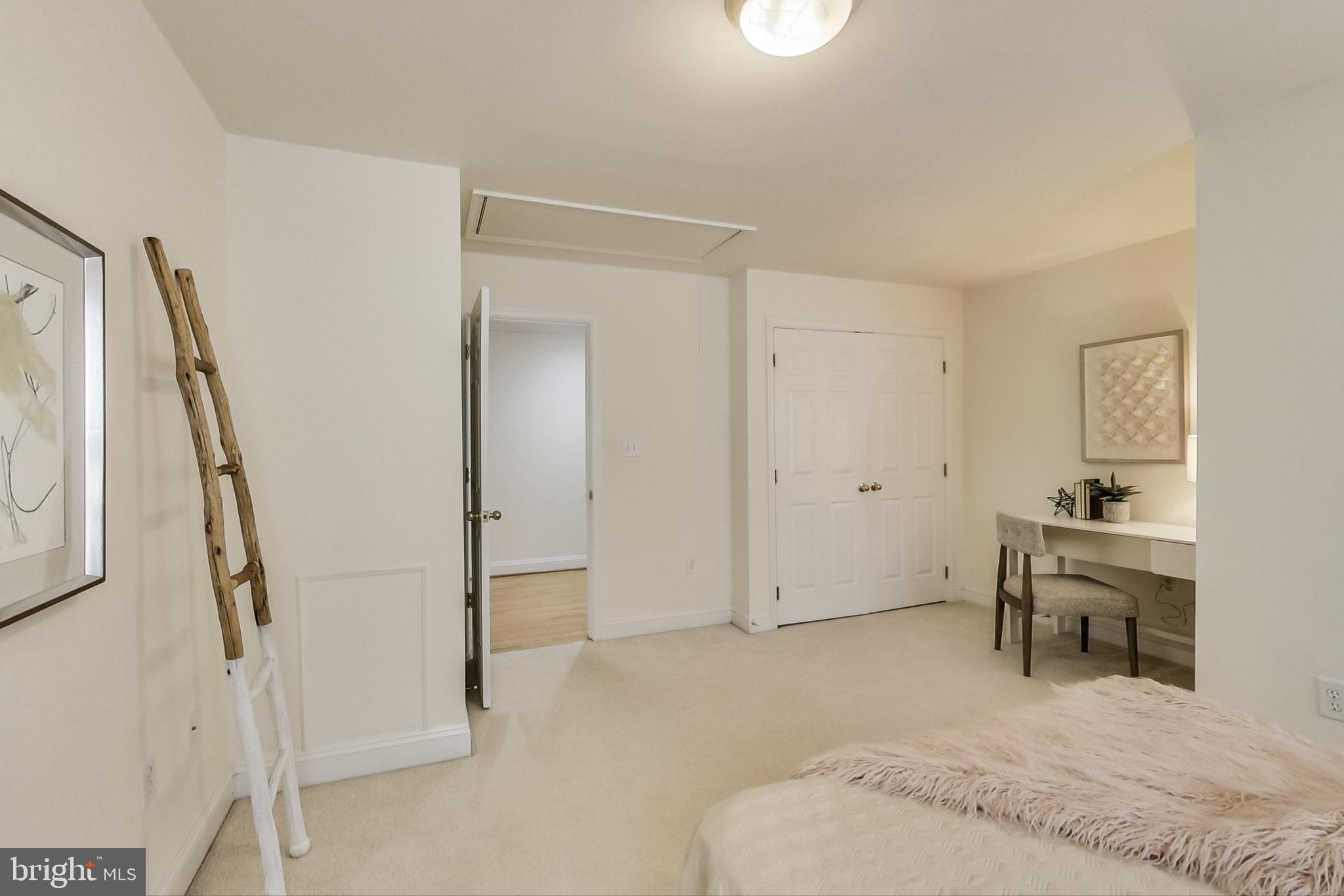 HUNTINGTON TERRACE - Residential