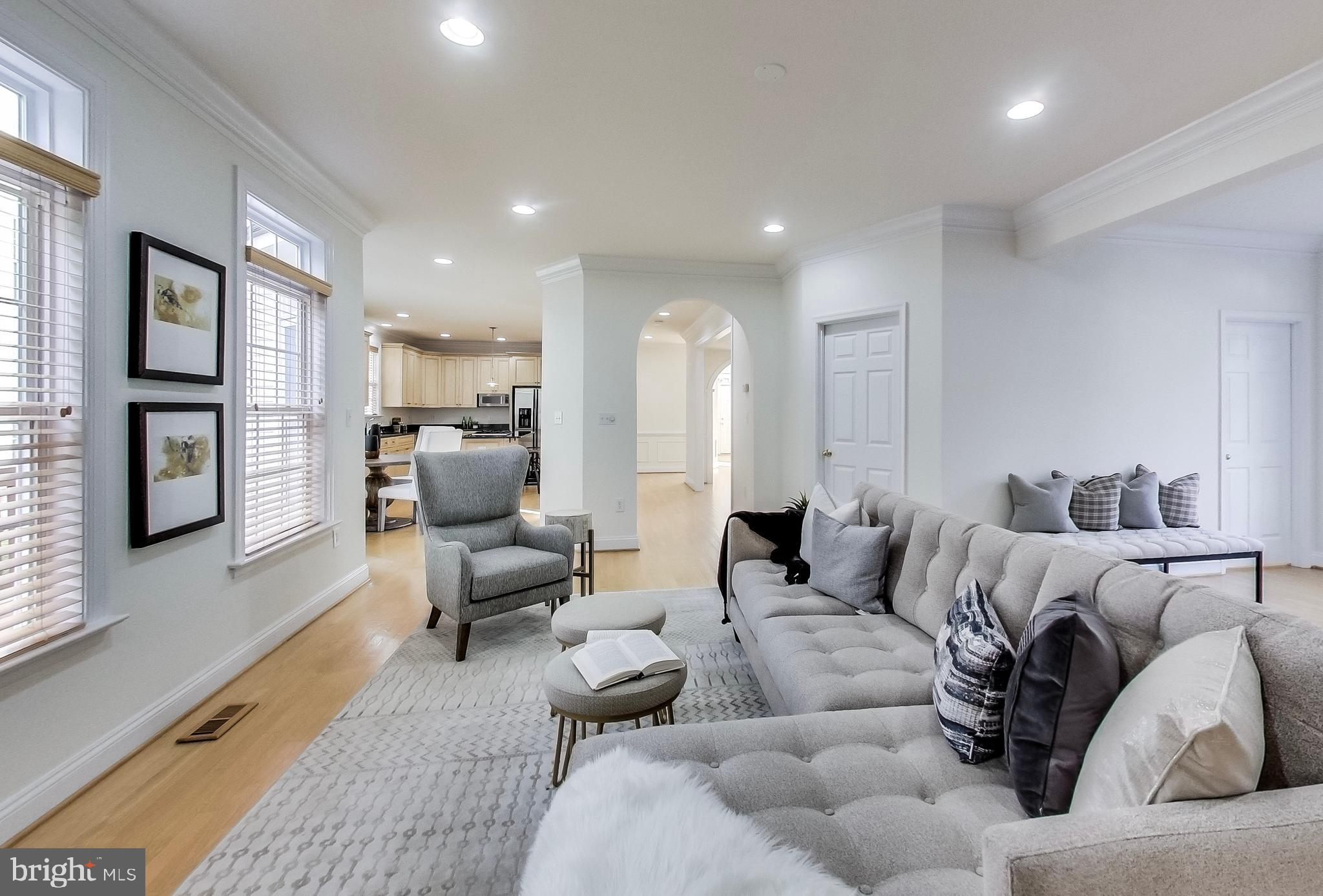 HUNTINGTON TERRACE - Residential