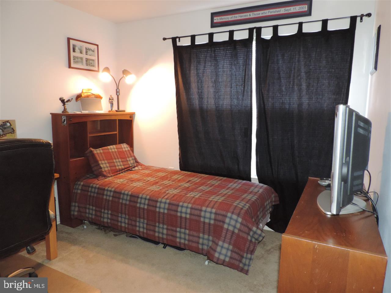 BUTTONWOOD GREEN - Residential