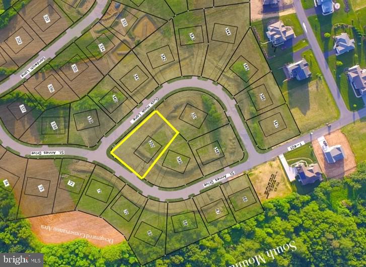 PENN NATIONAL GOLF COURSE COMMUNITY - Land