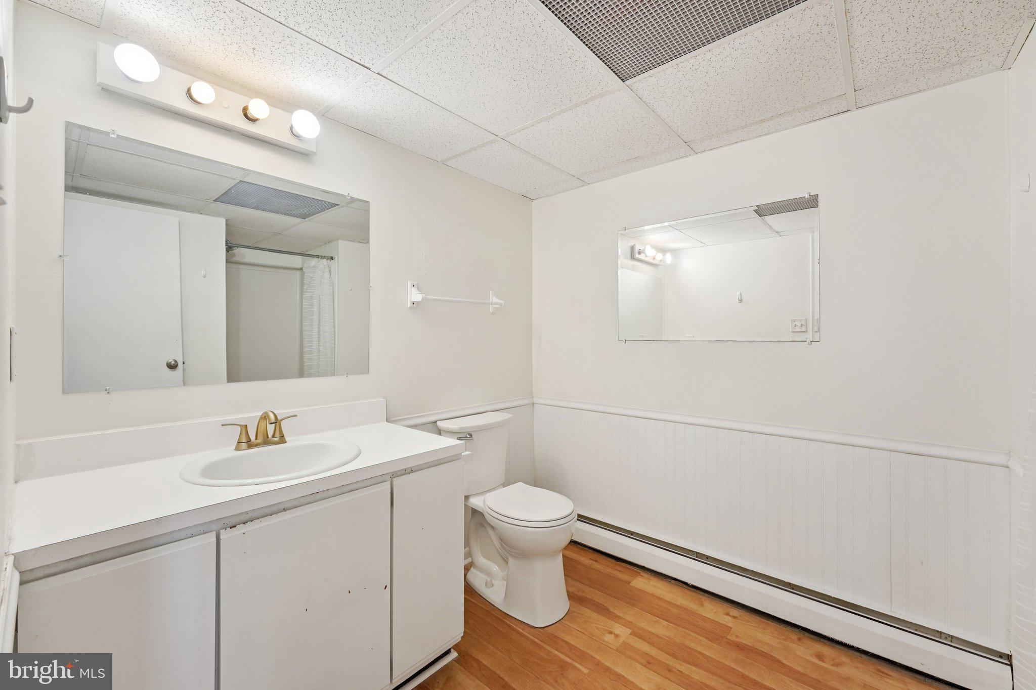 MEADOW WOOD - Residential