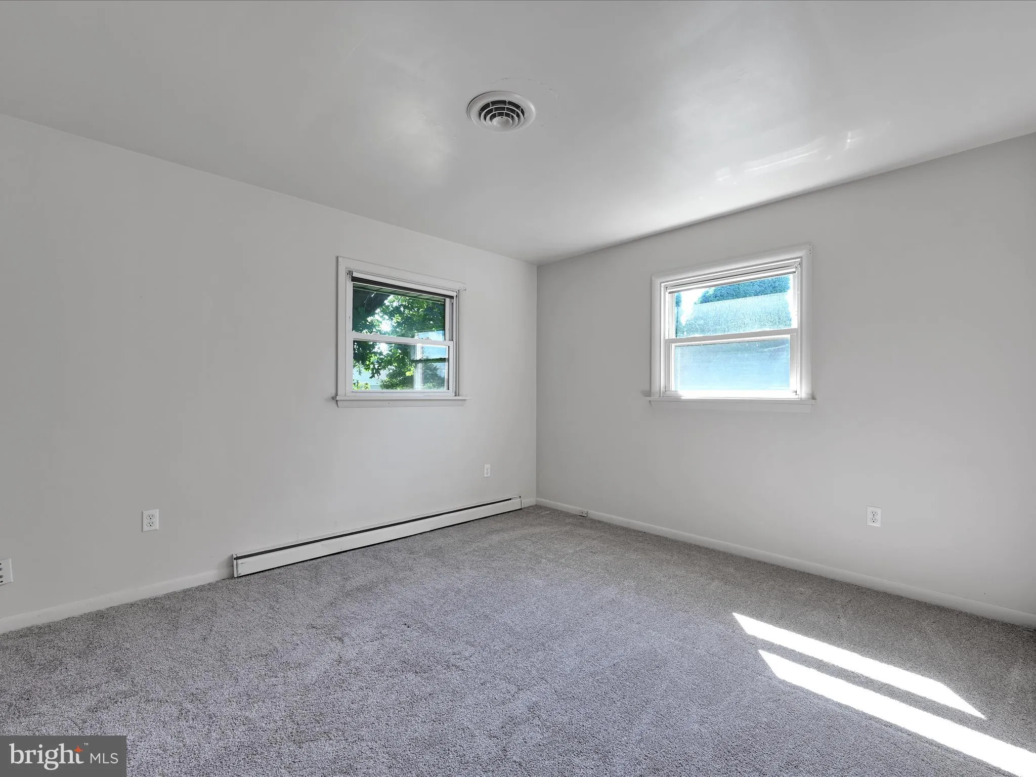 Quarryville, Pennsylvania 17566, United States, 3 Bedrooms Bedrooms, ,2 BathroomsBathrooms,Residential,Active,223589