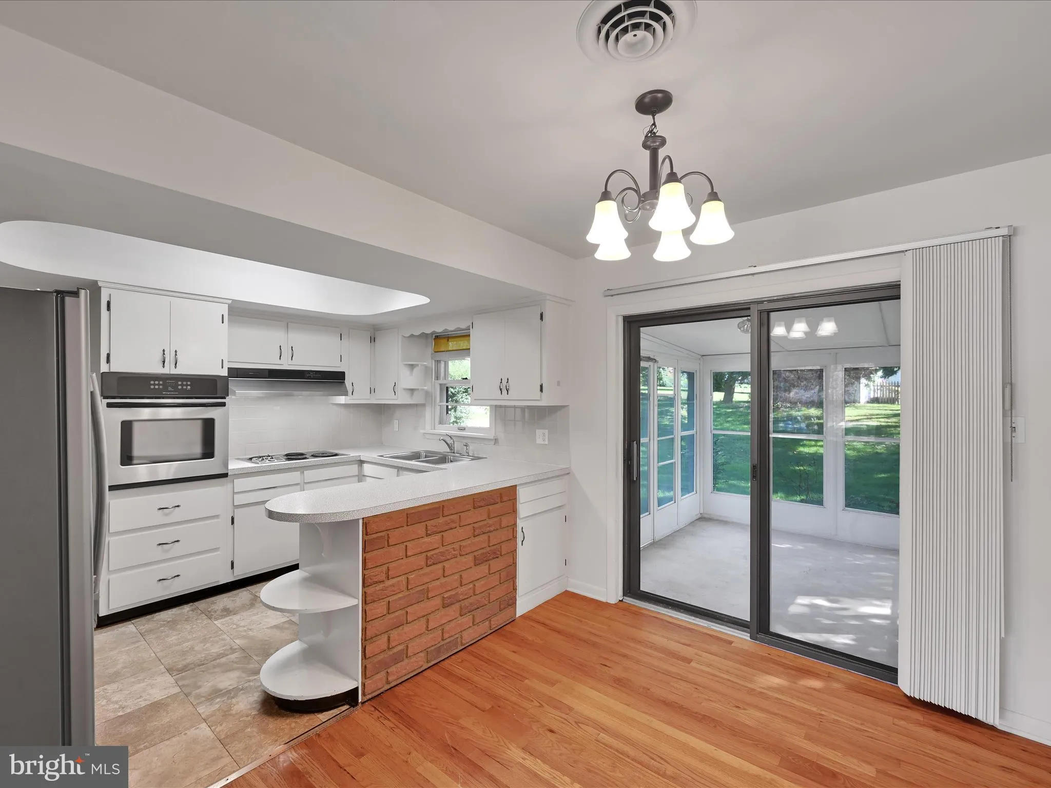 Quarryville, Pennsylvania 17566, United States, 3 Bedrooms Bedrooms, ,2 BathroomsBathrooms,Residential,Active,223589