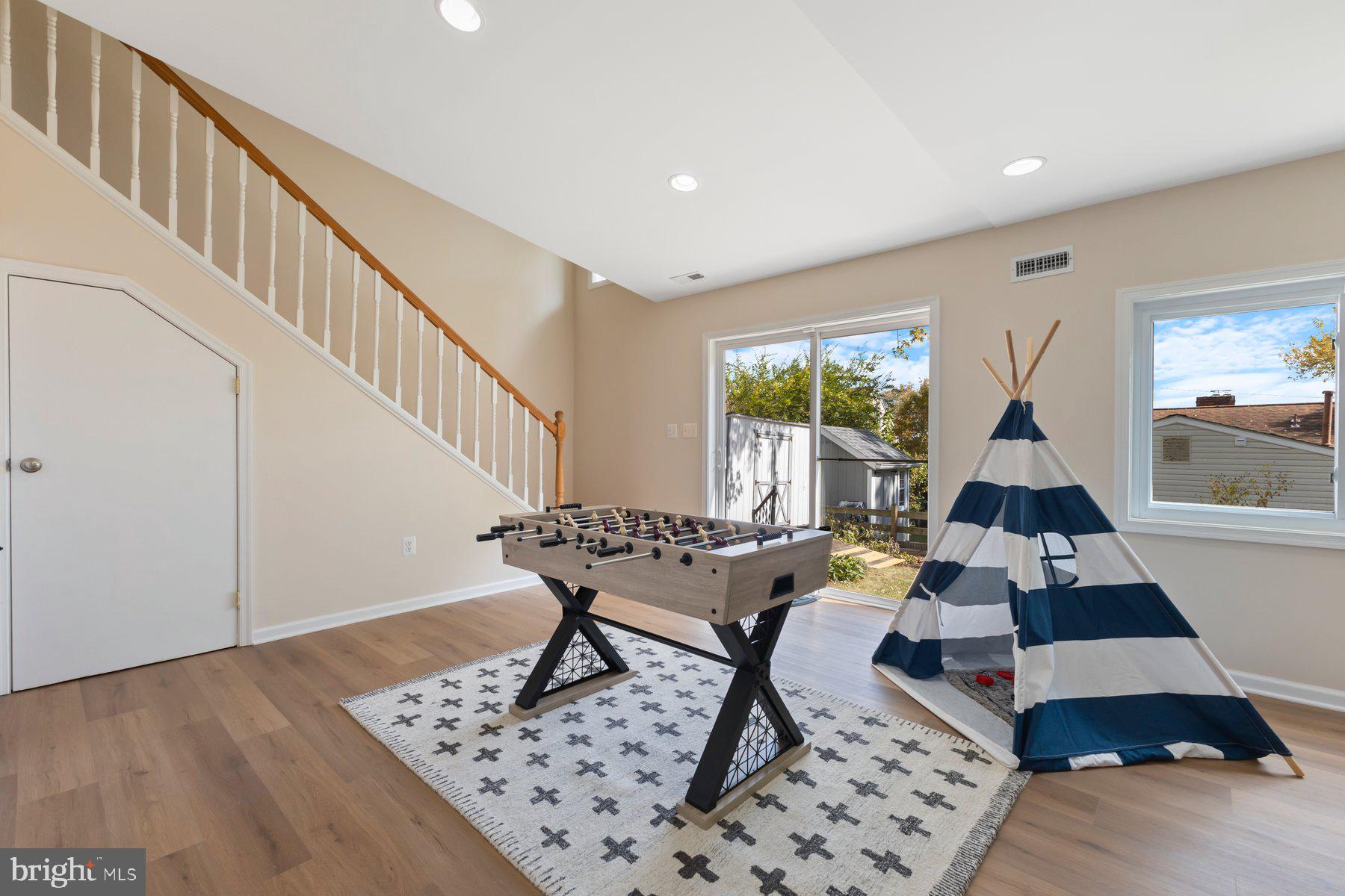 NEW HAMPSHIRE GARDENS - Residential