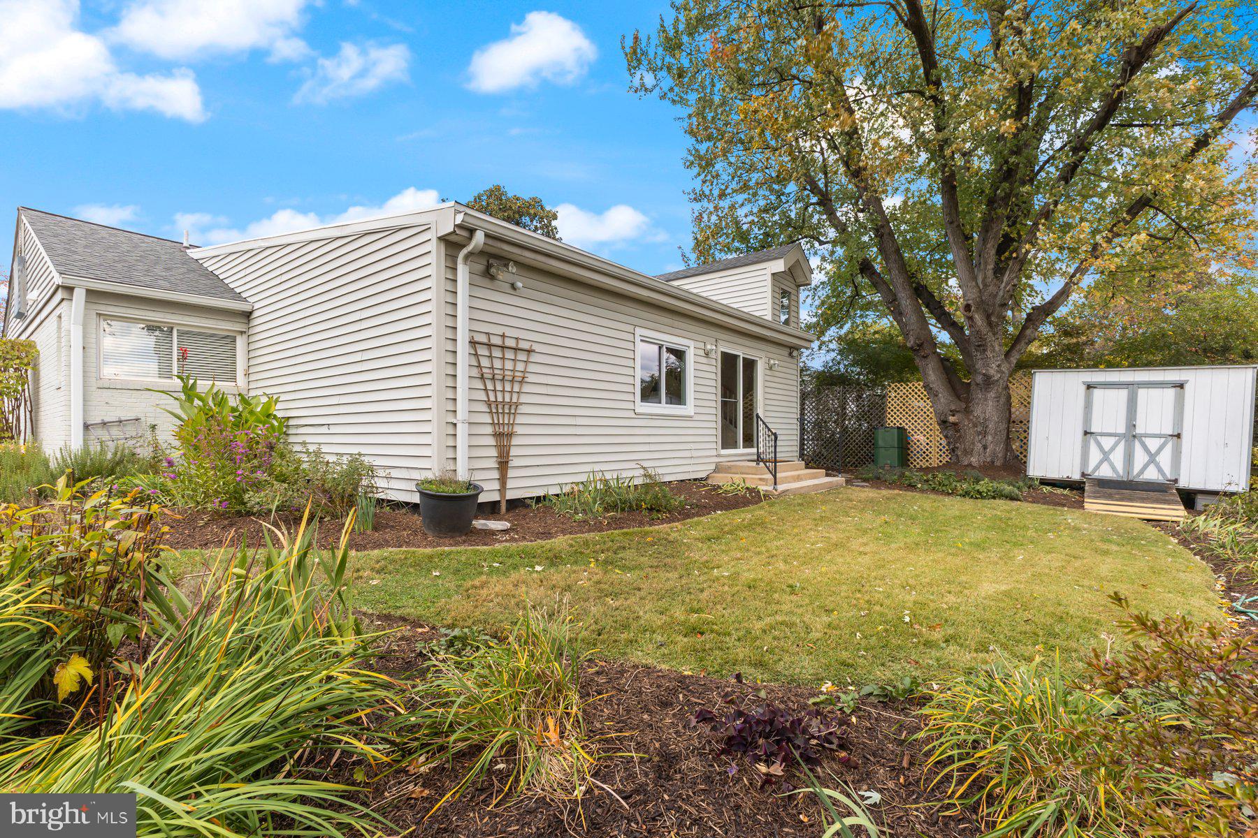 NEW HAMPSHIRE GARDENS - Residential