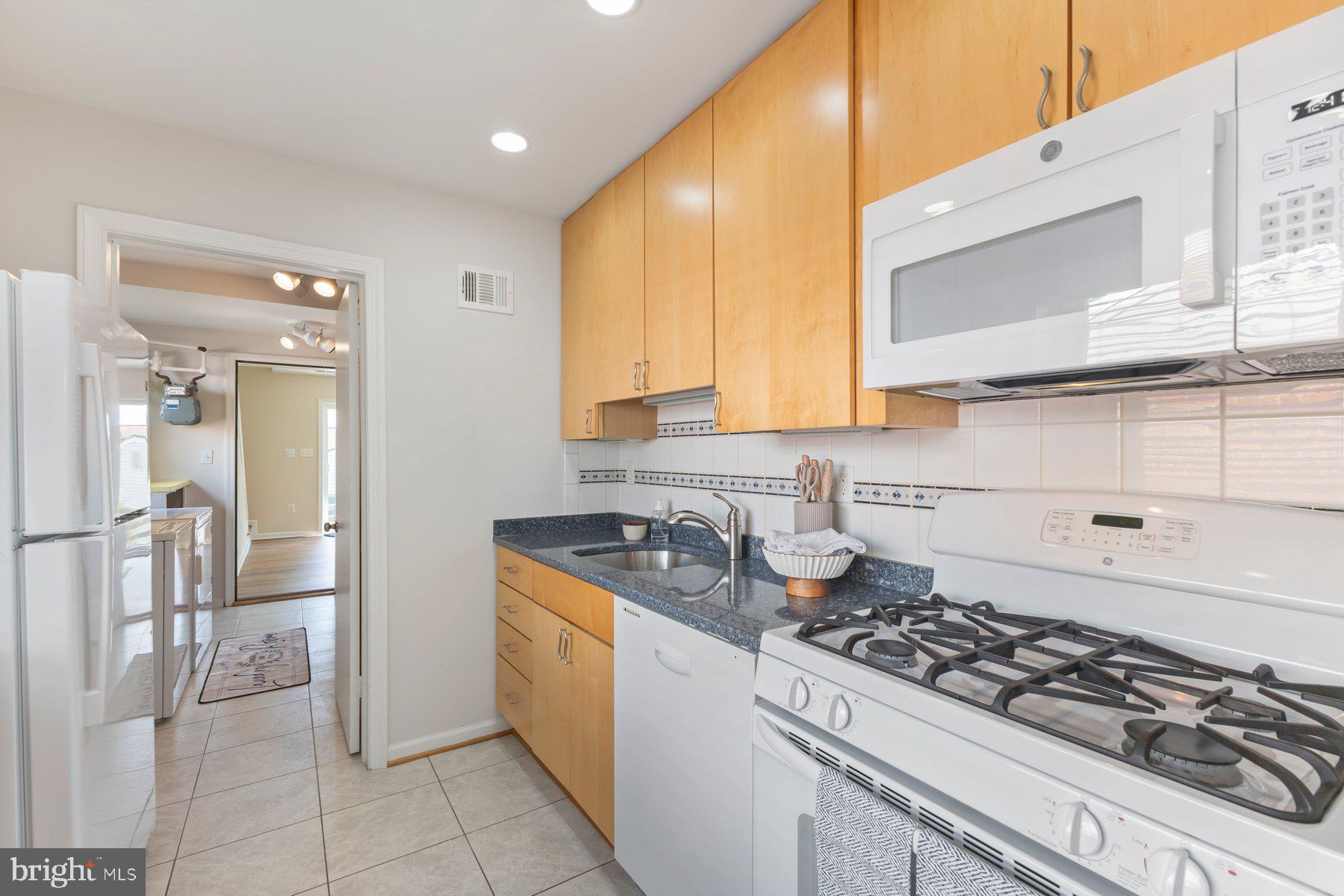 NEW HAMPSHIRE GARDENS - Residential