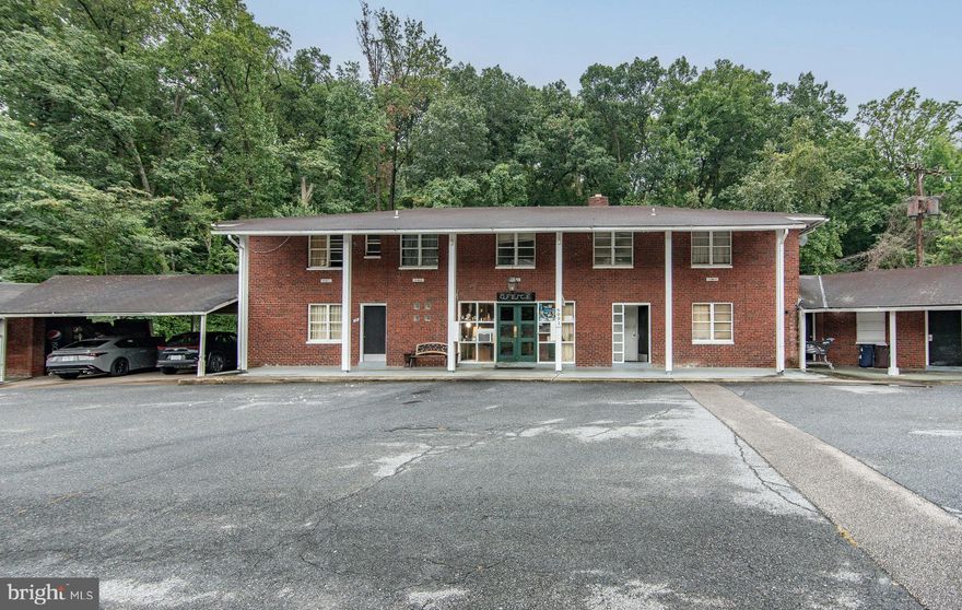 Great Location. Multiple Commercial Opportunities, Currently zoned for hotel motel use. Steps away rom all public transportation.  Minutes off  I-95 I-495 .